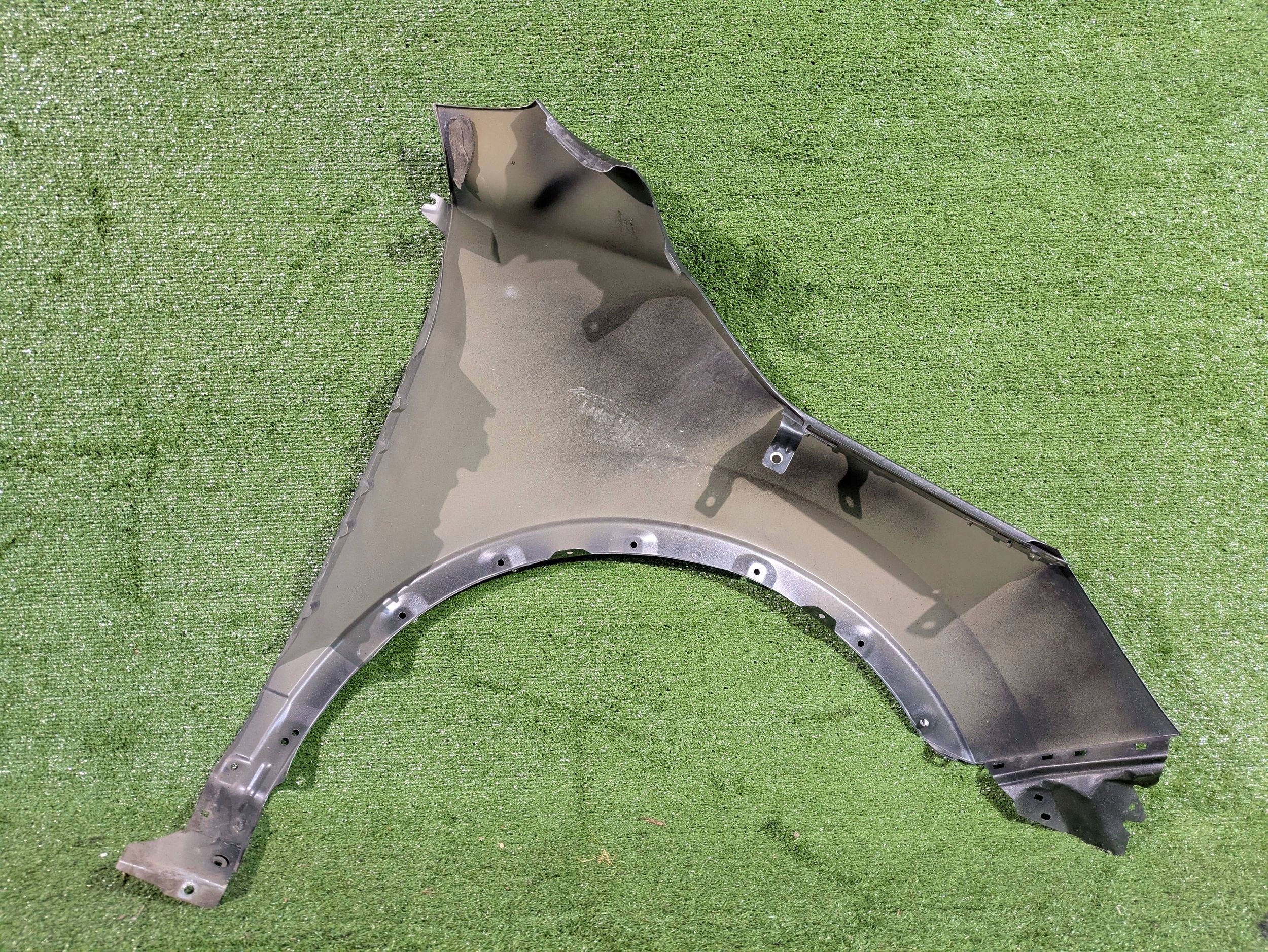fender front left front NISSAN QASHQAI II J11 NR.295