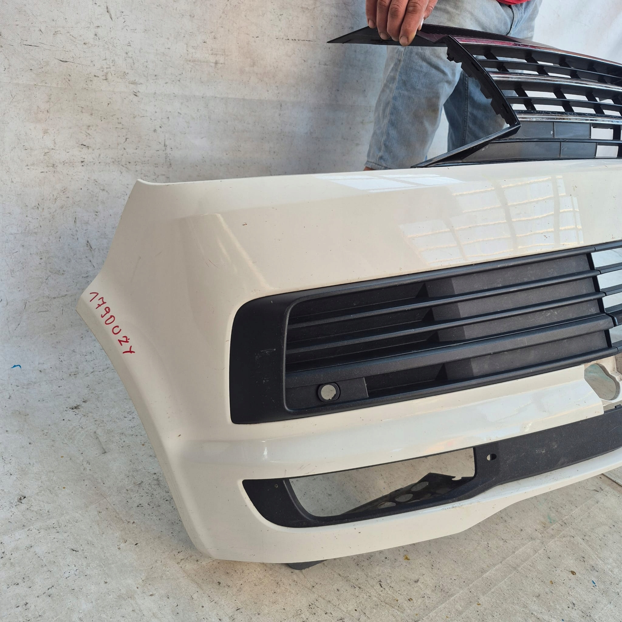 VW T6 MULTIVAN 7E0 15- bumper front front grill 7E5807221D