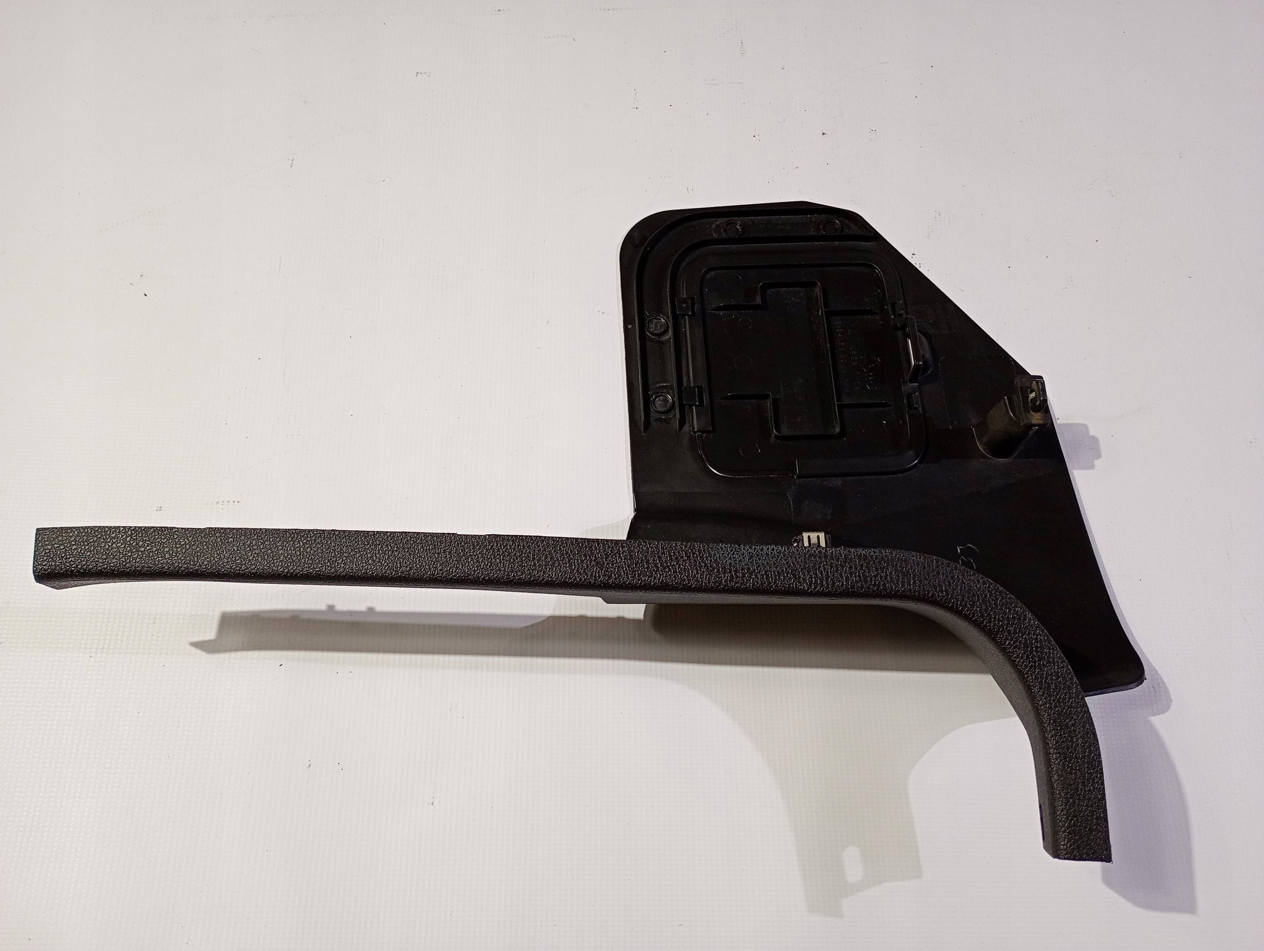 Panel cap cover spoiler slupka right side Ford Mustang 2005-2009