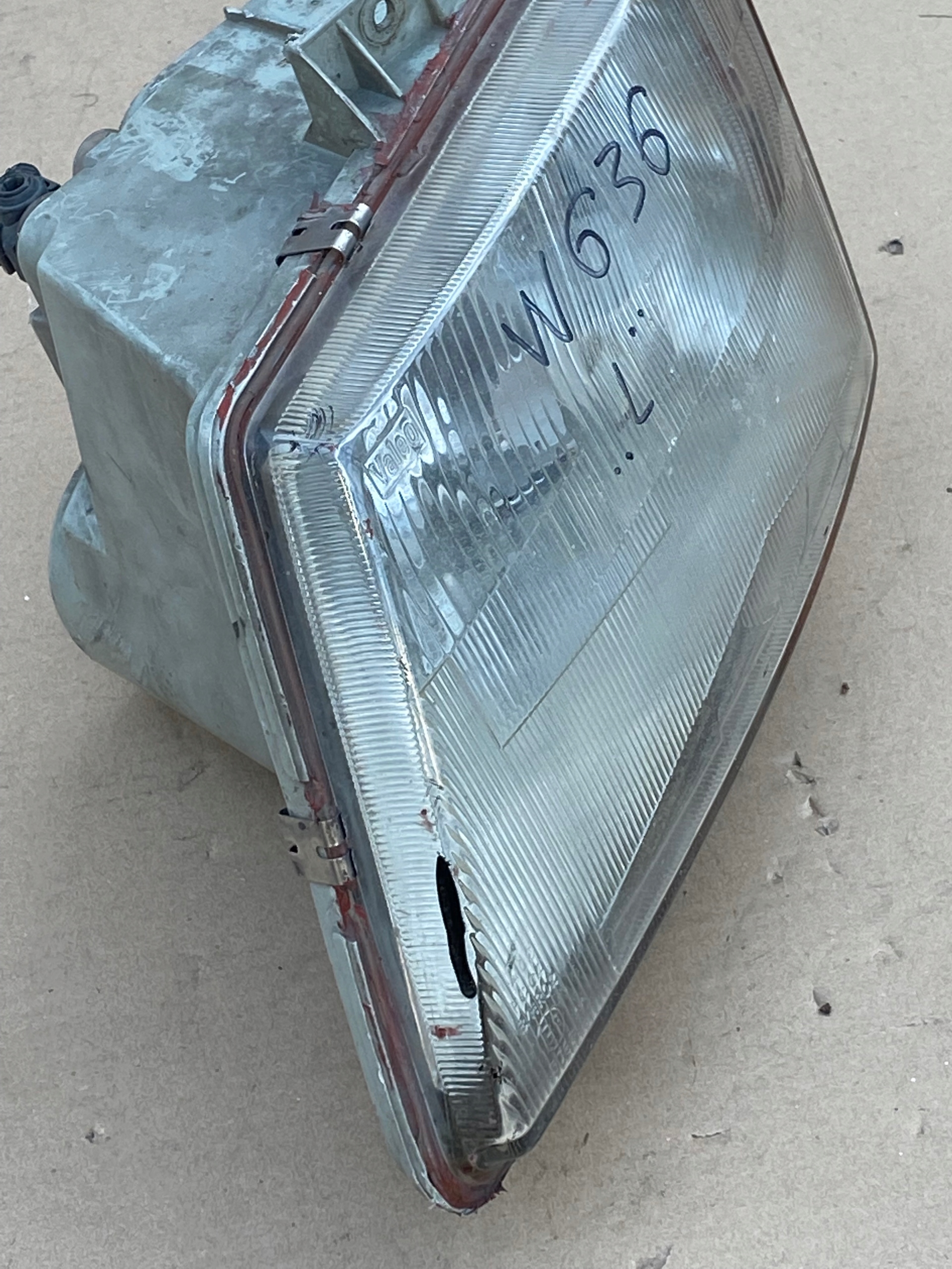 REFLEKTOR left front MERCEDES VITO 1 W638