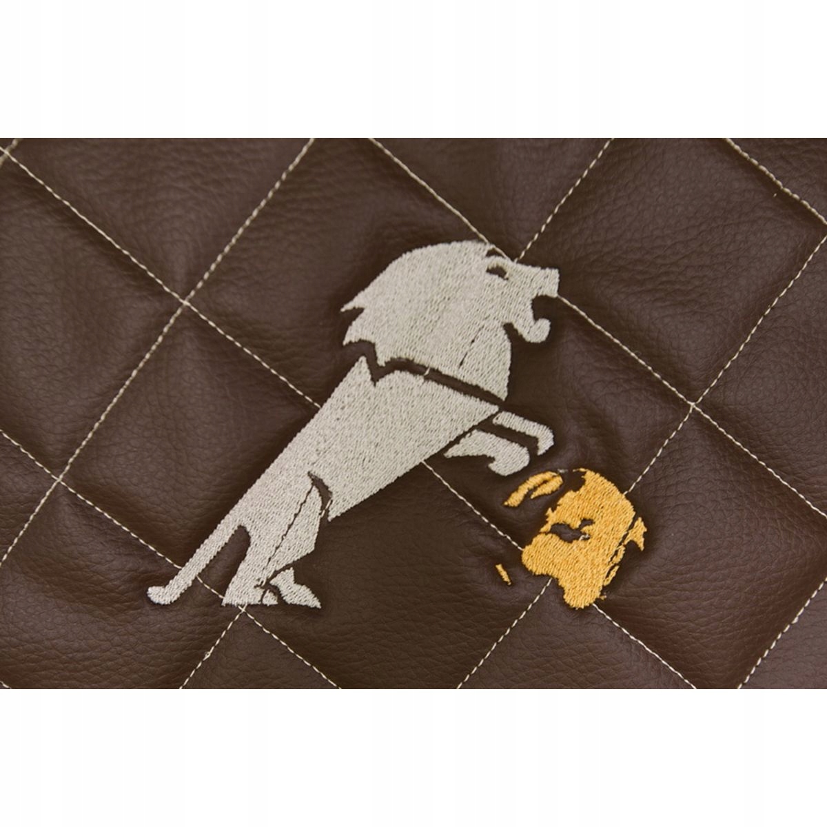 Pokrowce na siedzenia MAN TGX F-CORE FX06 BROWN/CH Rodzaj Dedykowane