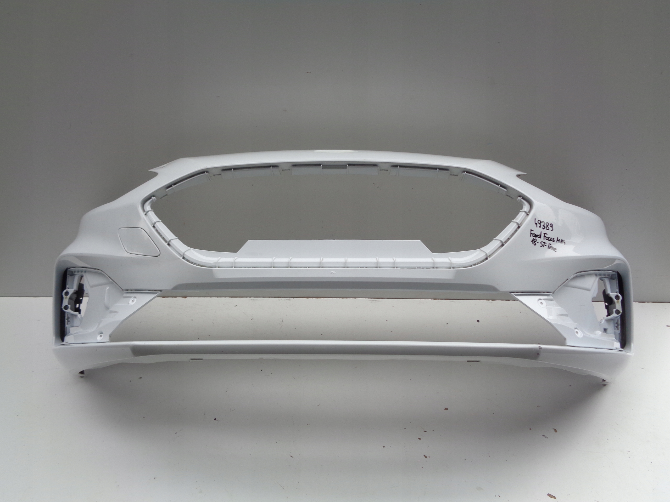 Frontstoßstange FORD FOCUS MK4 18- ST-LINE NR 49389