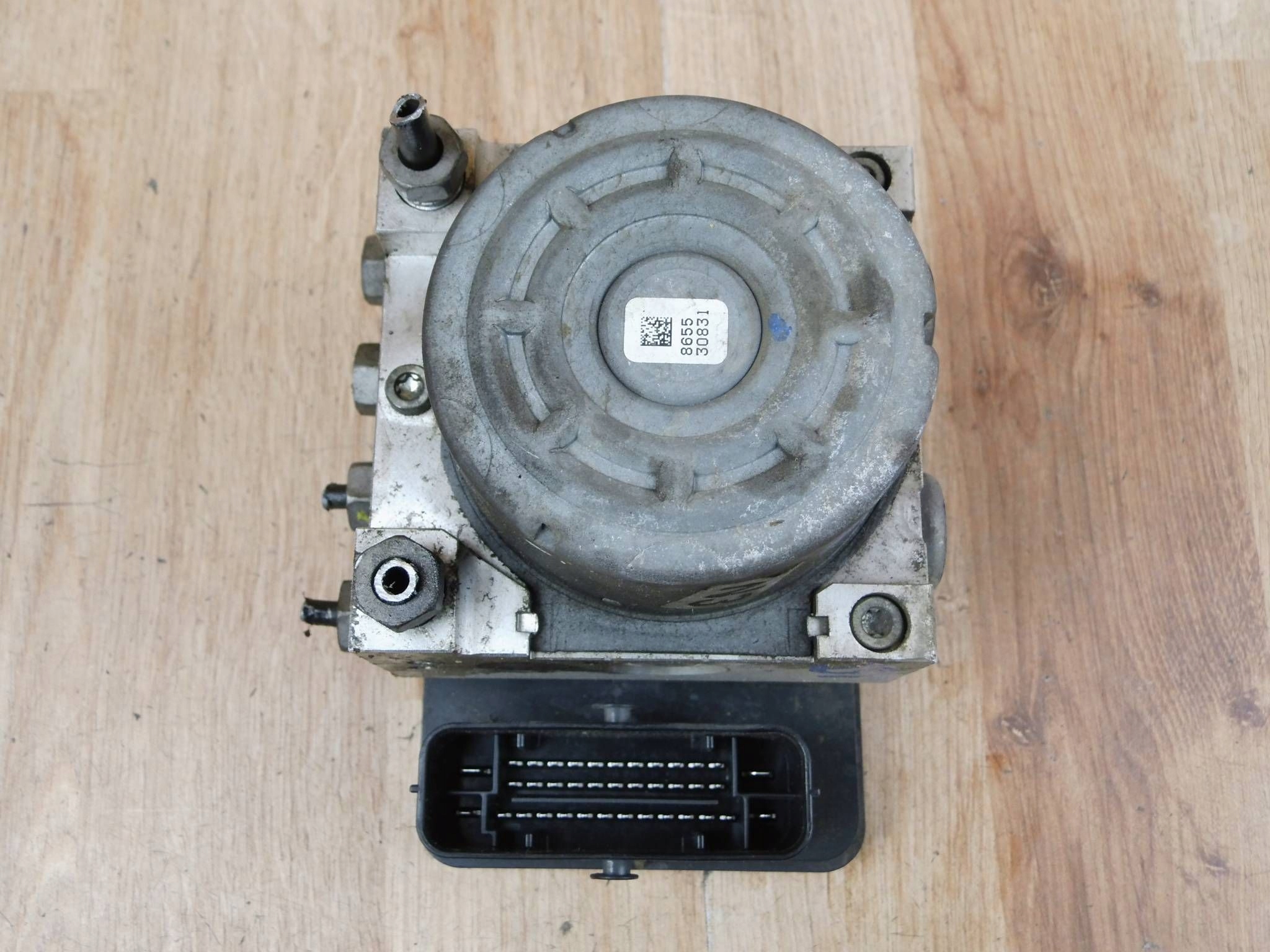Ford B-MAX Fiesta MK7 pump ABS D1B1-2C013-BA