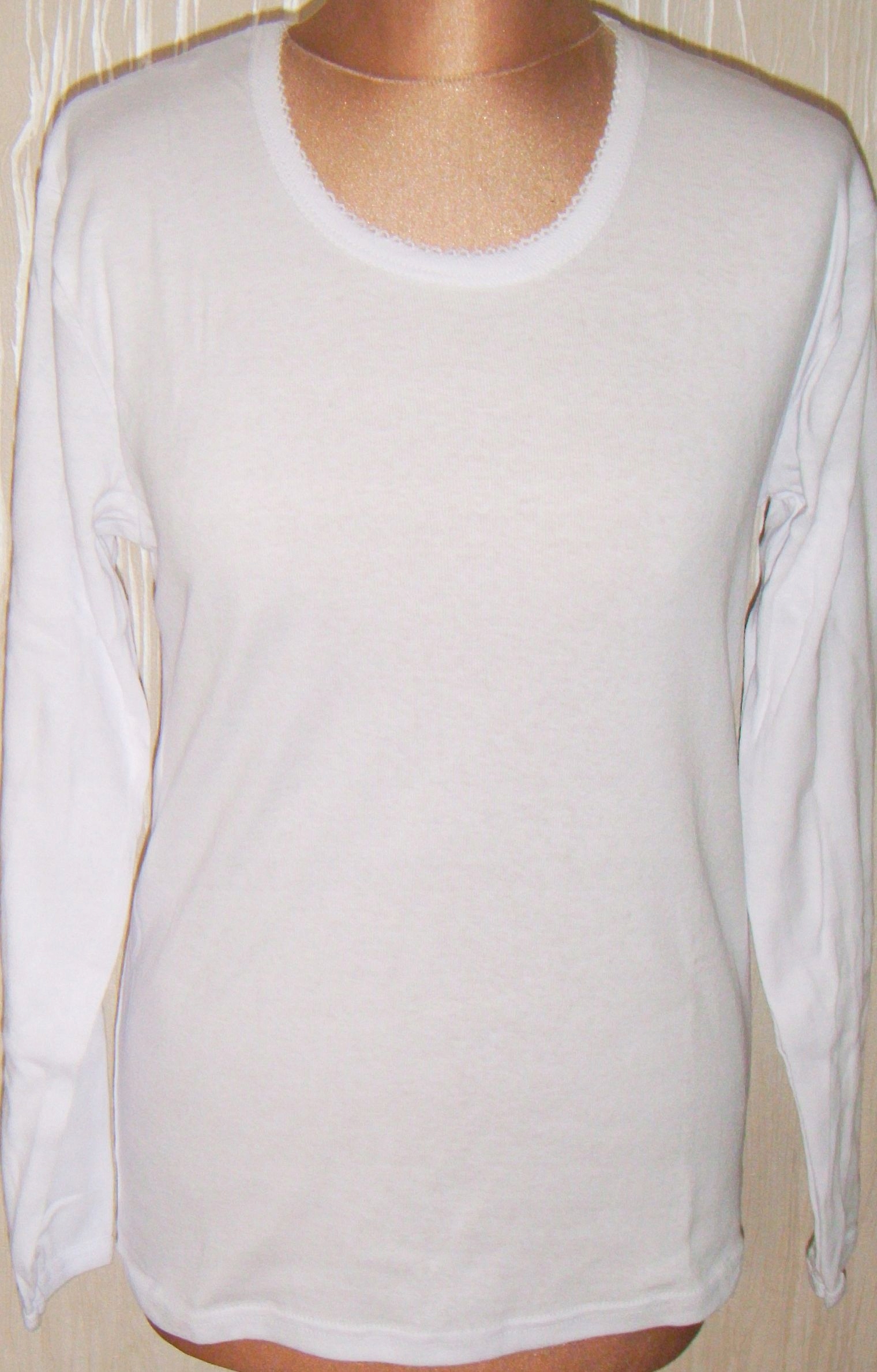 PODKOSZULEK DAMSKI T-SHIRT BIAŁY BAWEŁNA 100% r.S Marka Inna marka