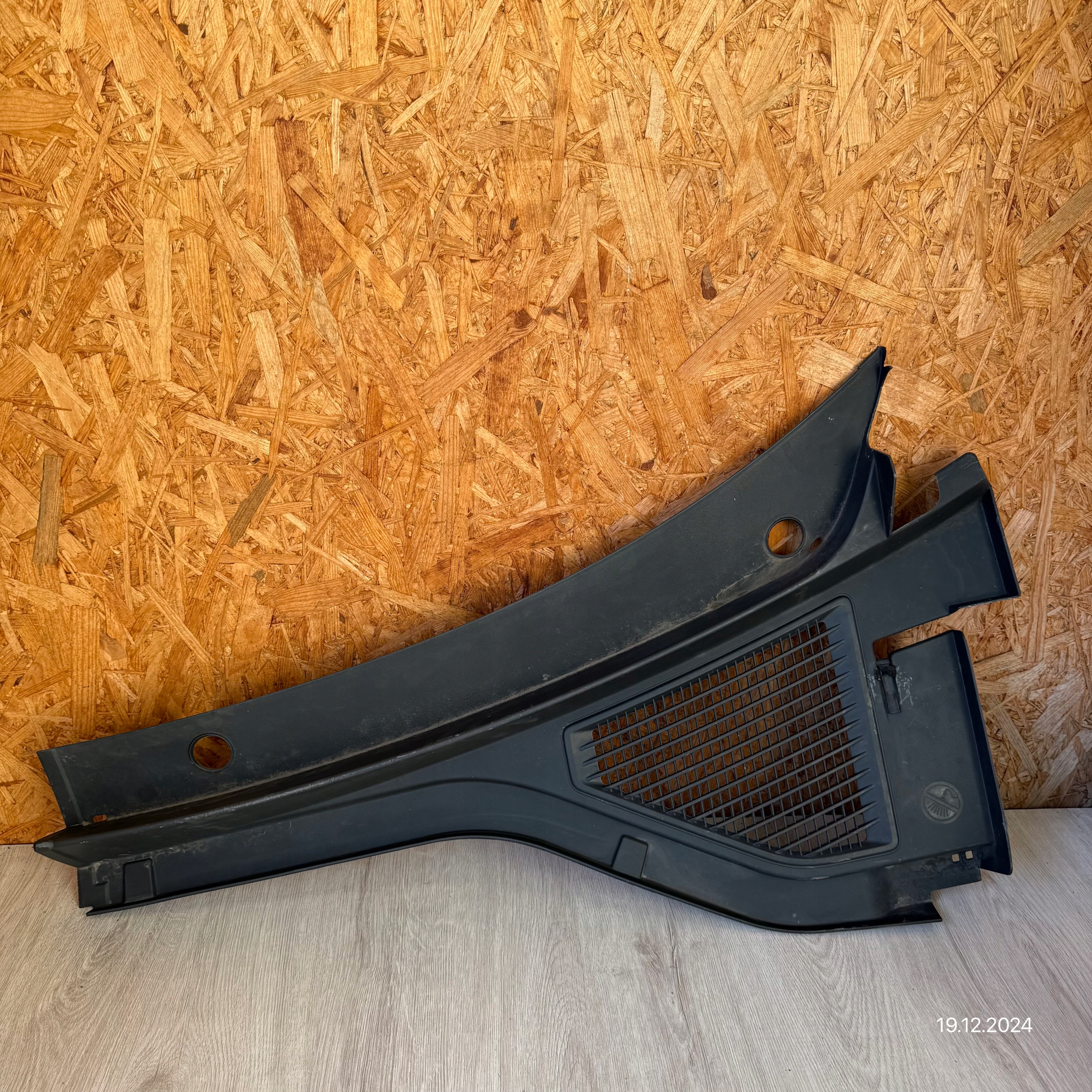 torpedo left VW VOLKSWAGEN T-ROC 2GA819403