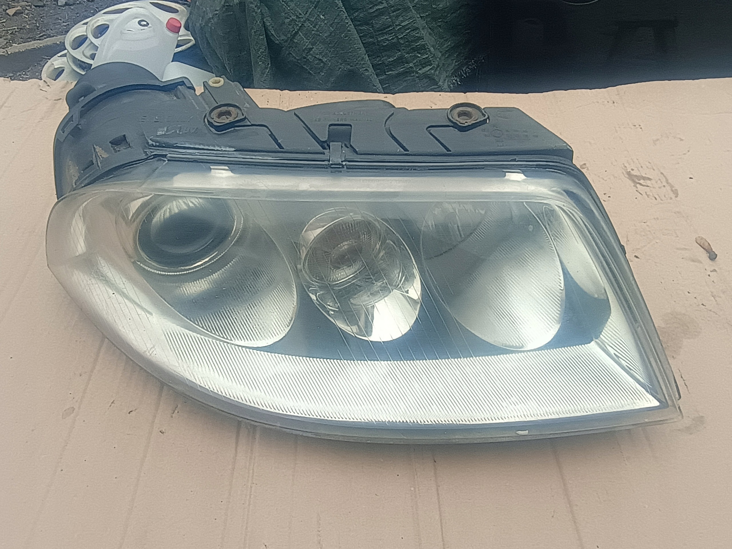 light front right XENON VW PASSAT B5 LIFT