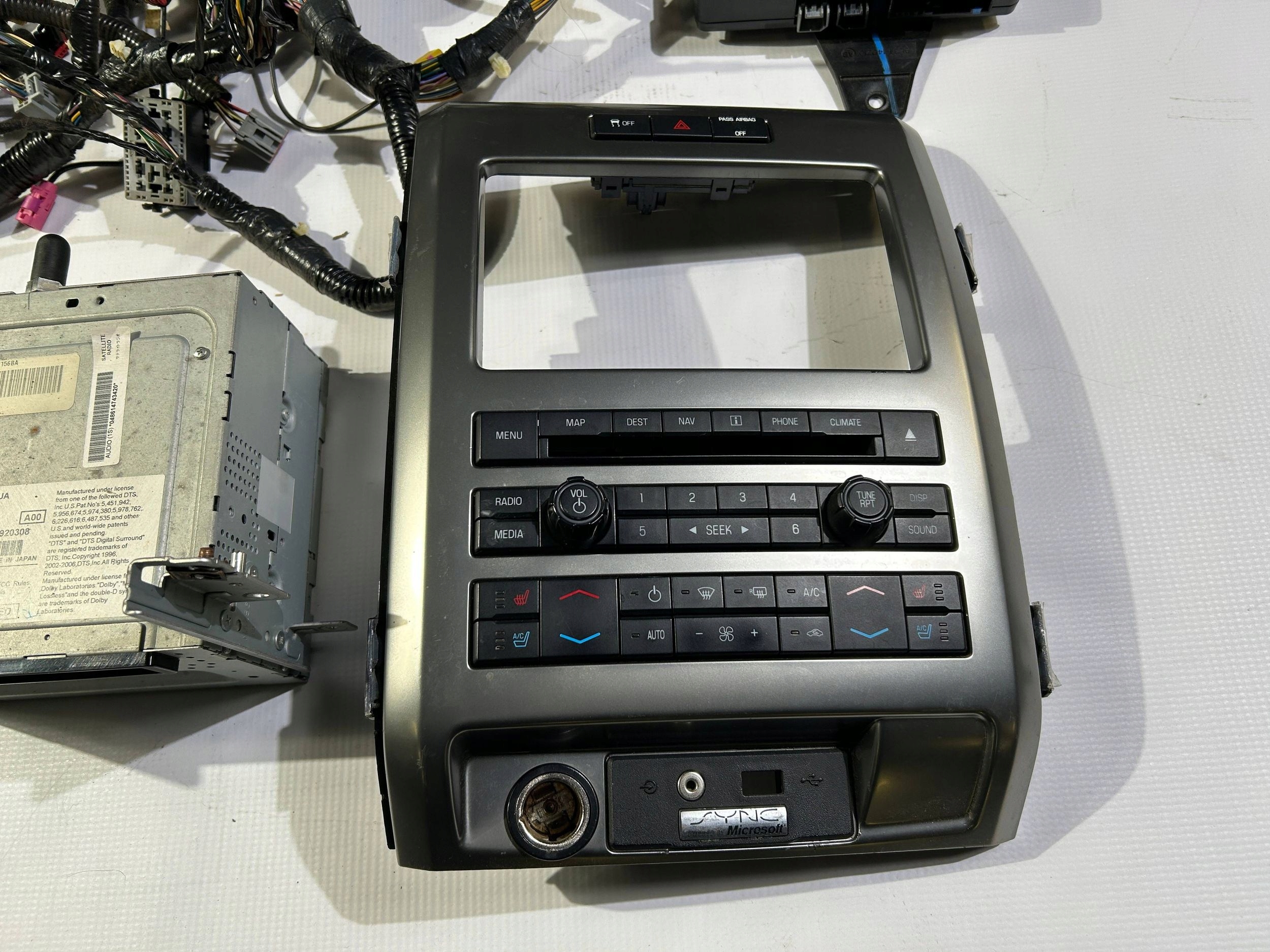 Radio display navigation panel SYNC-2 komplet Ford F150 F-150 2009