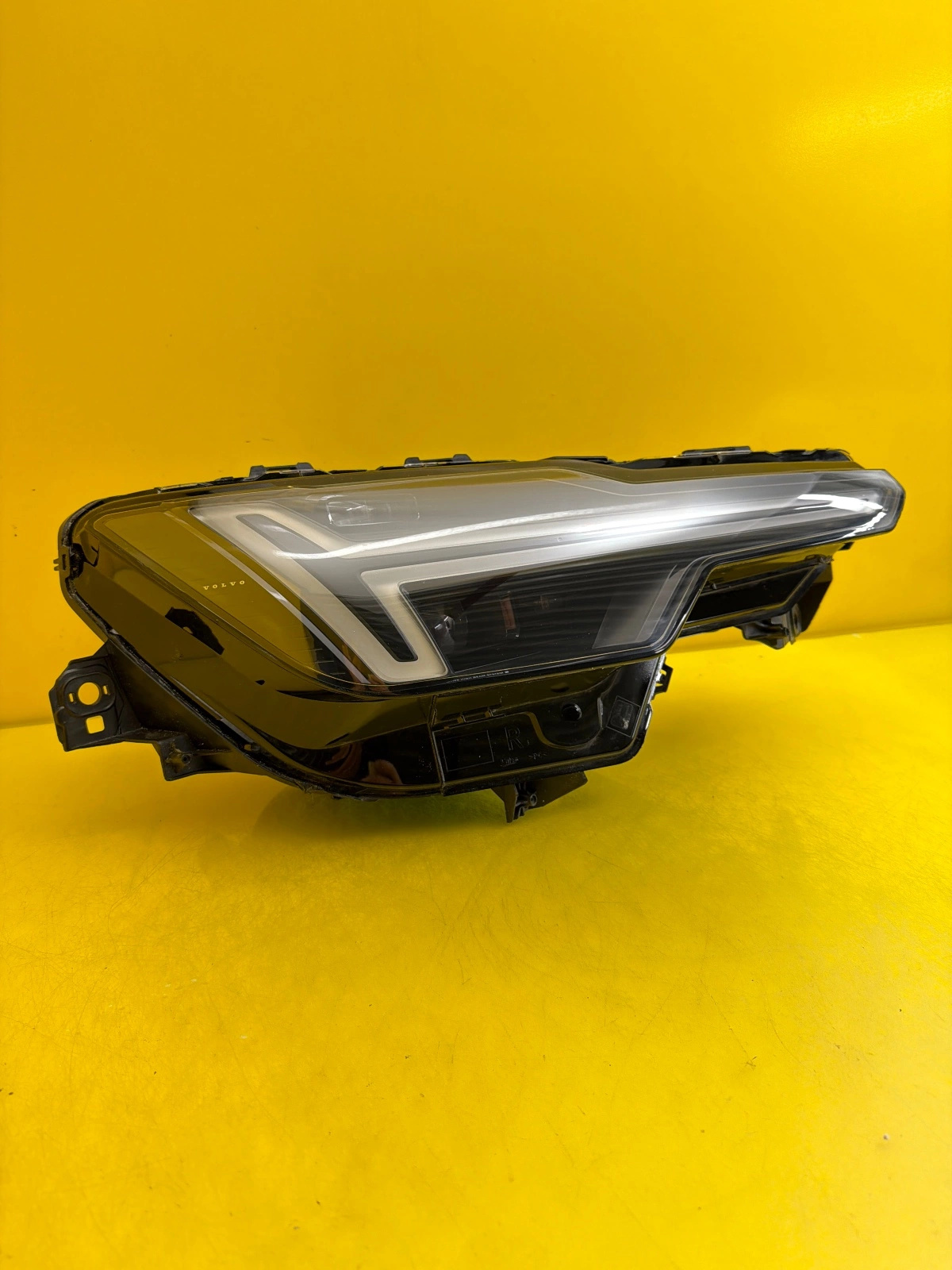 feu droit Volvo XC90 II 2025- Full Led 32365980