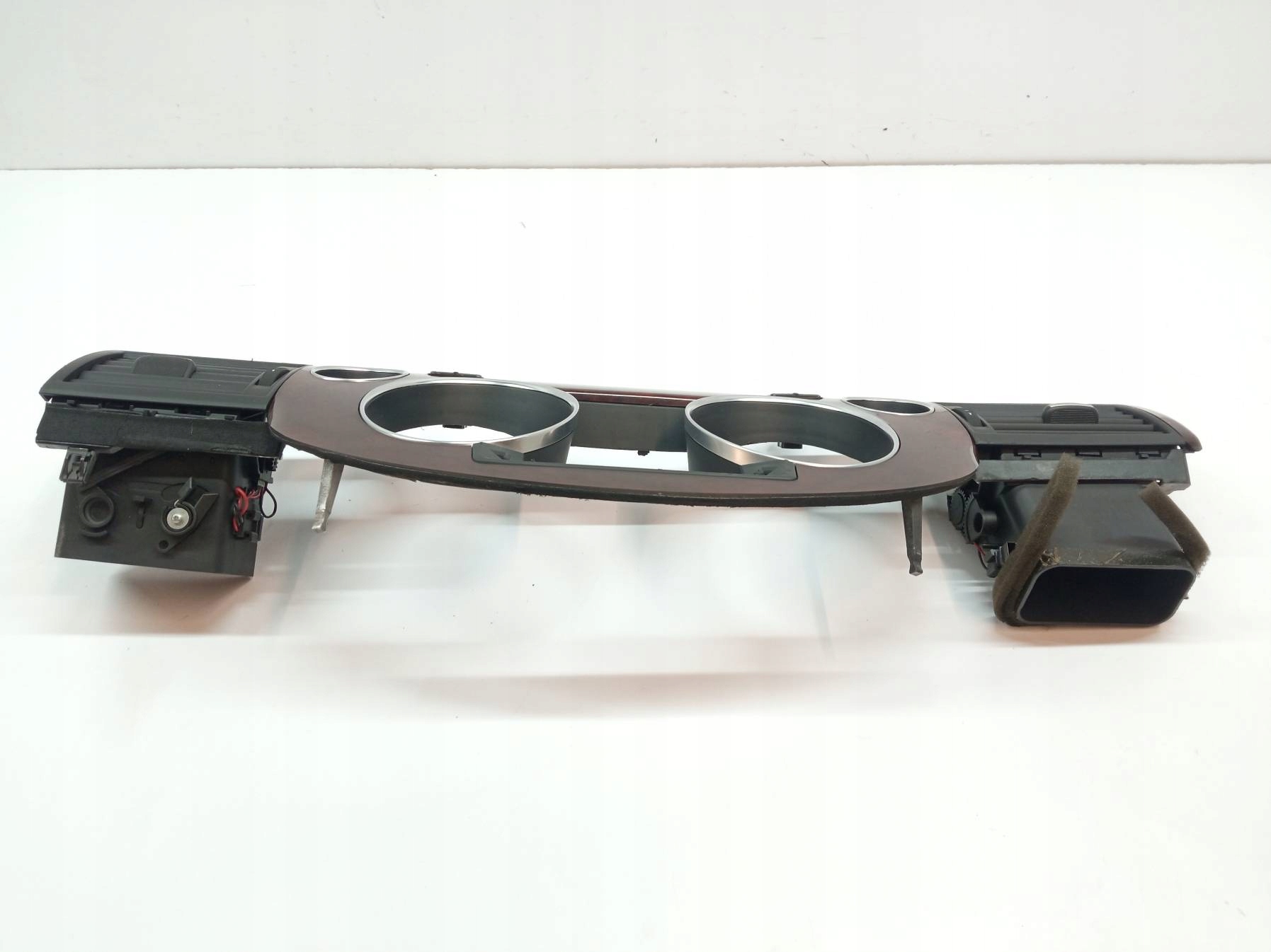 obal budíku mřížky ventilace Audi A8 II (2002-2010) D3