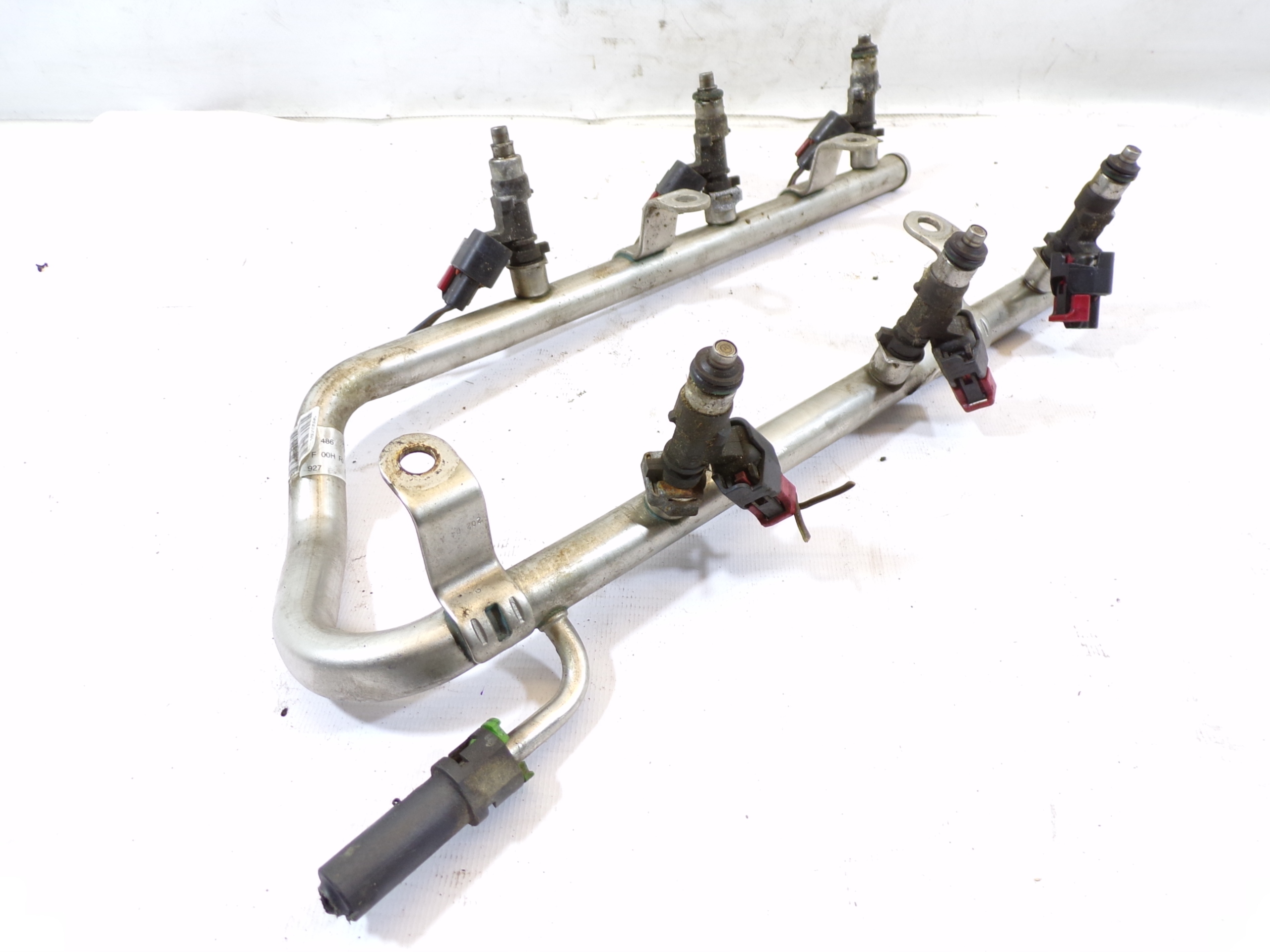 Rampe injection CHRYSLER PACYFICA 3.5 V6 1581AC 0116
