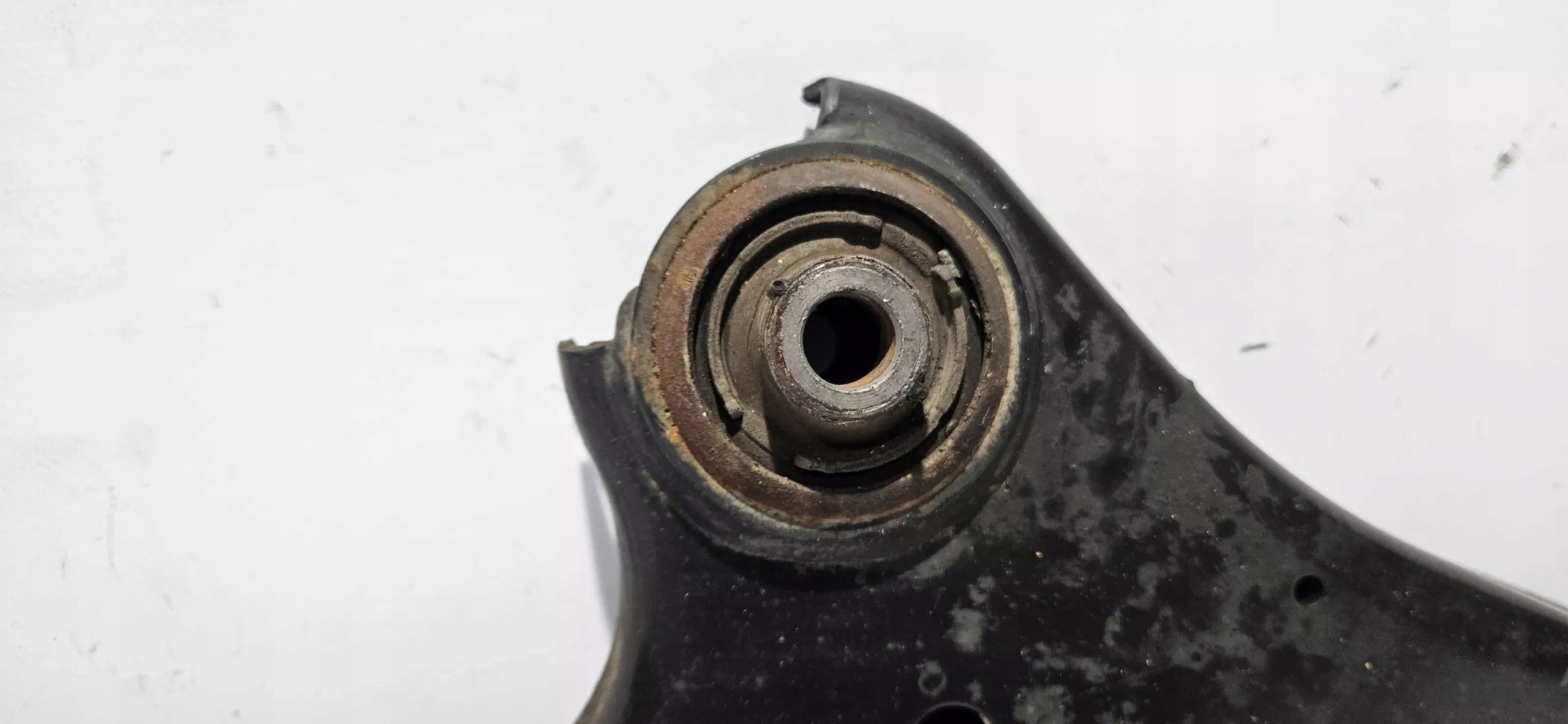 arm right front VOLVO XC60 2008-17 original