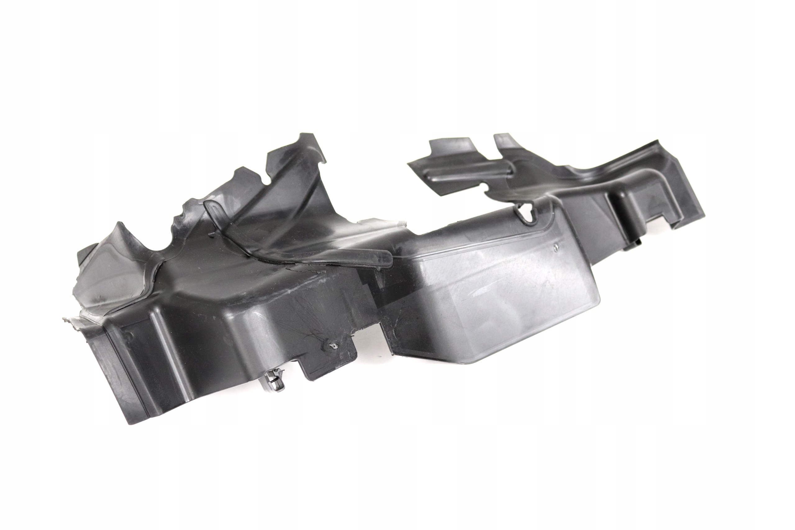 Audi OE 8V0121284A kierownica powietrza