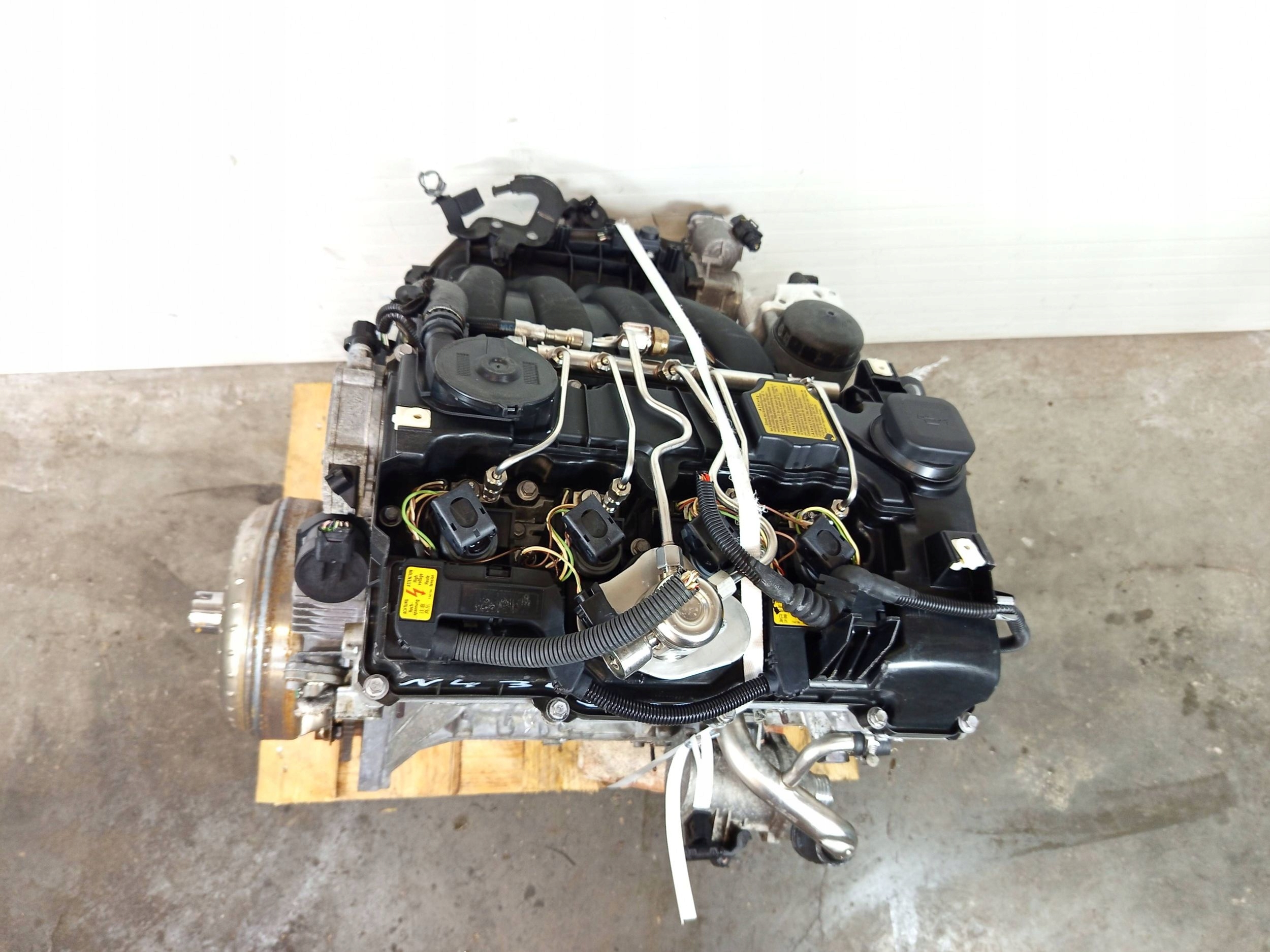 двигатель комплектный N43B20AA BMW 3 E90 E91 320i 1 E81 E87