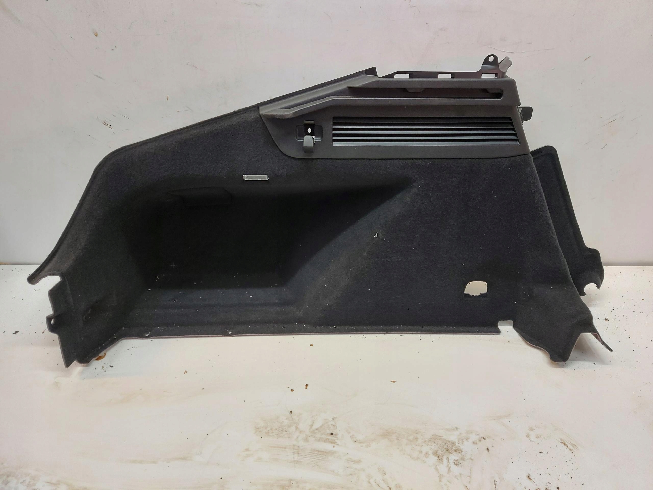 VW Arteon 3G8 2018r boot upholstery left rear part 3G8867427