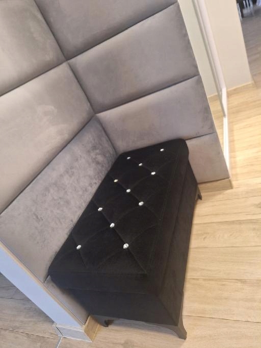 EKSKLUZYWNA PUFA otwierana / schowek - PIKOWANA L Marka inna