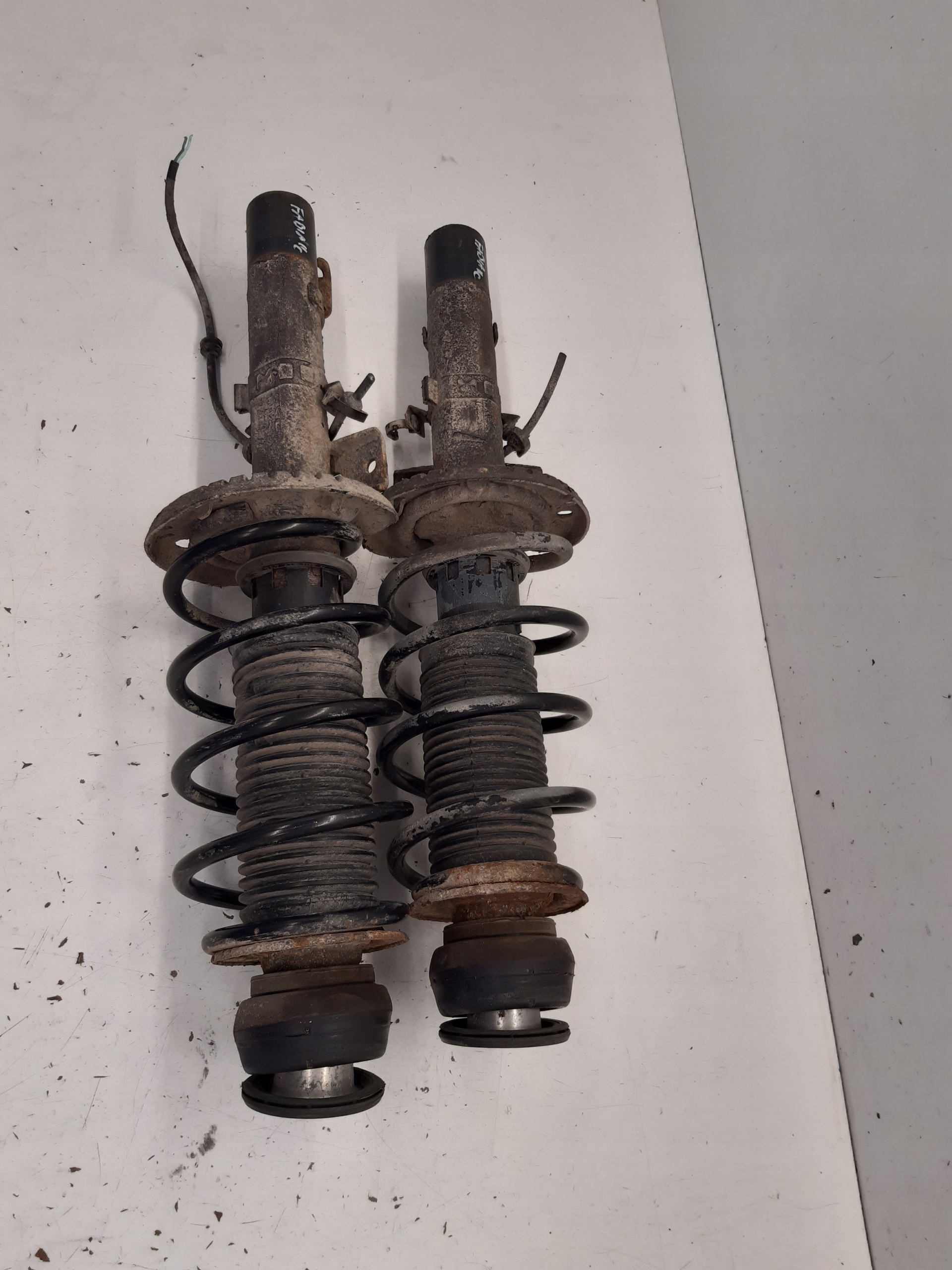 shock absorbers springs front para Skoda Fabia II Kombi