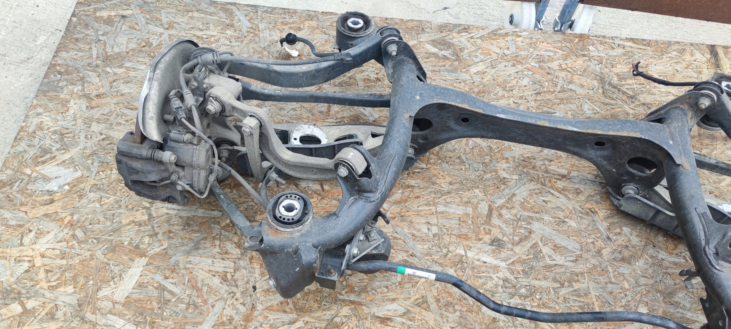 axle beam subframe rear part AUDI A4 B9 A5 8W0505235AE