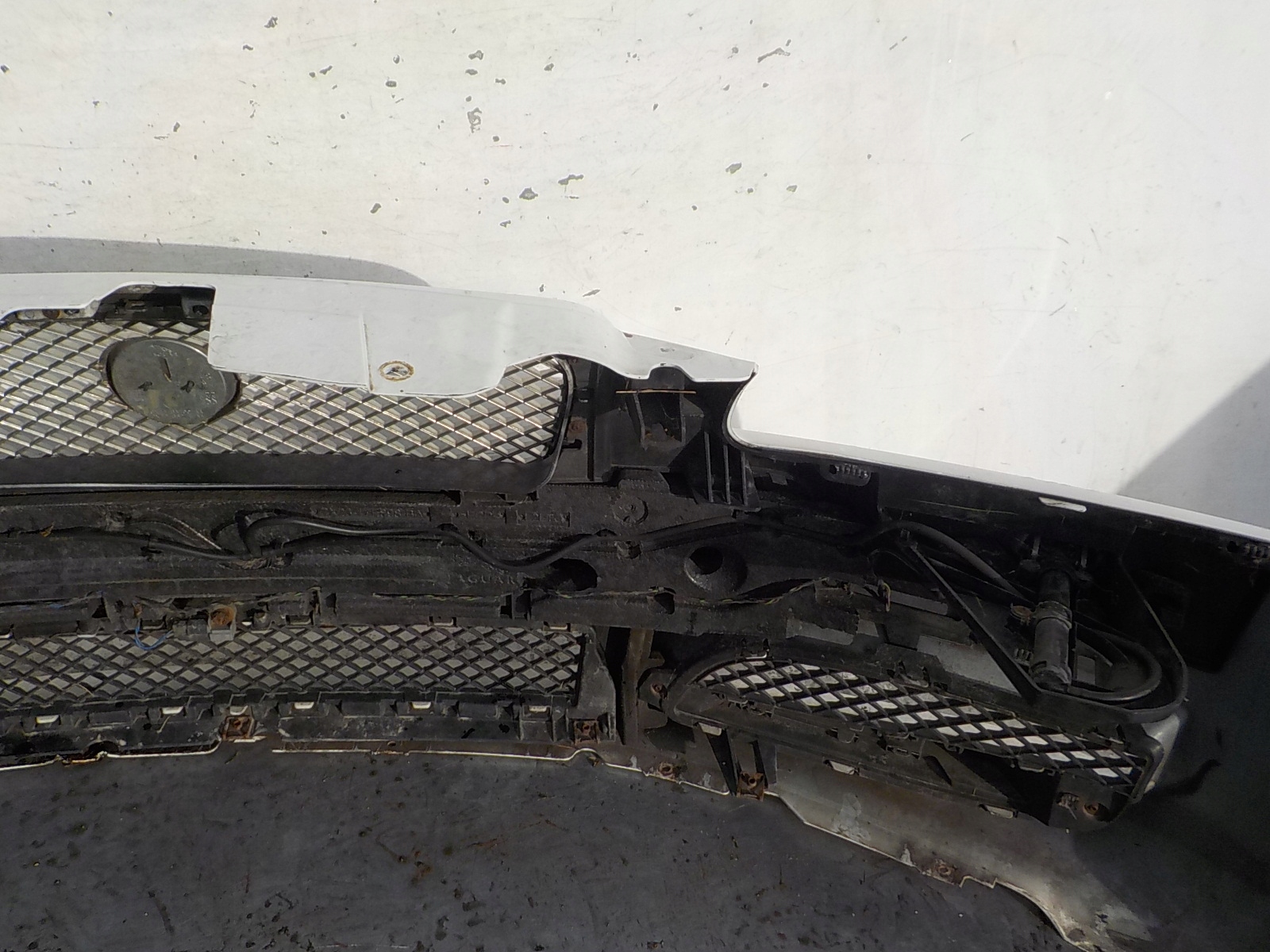 137 JAGUAR XF X250 LIFT bumper front front