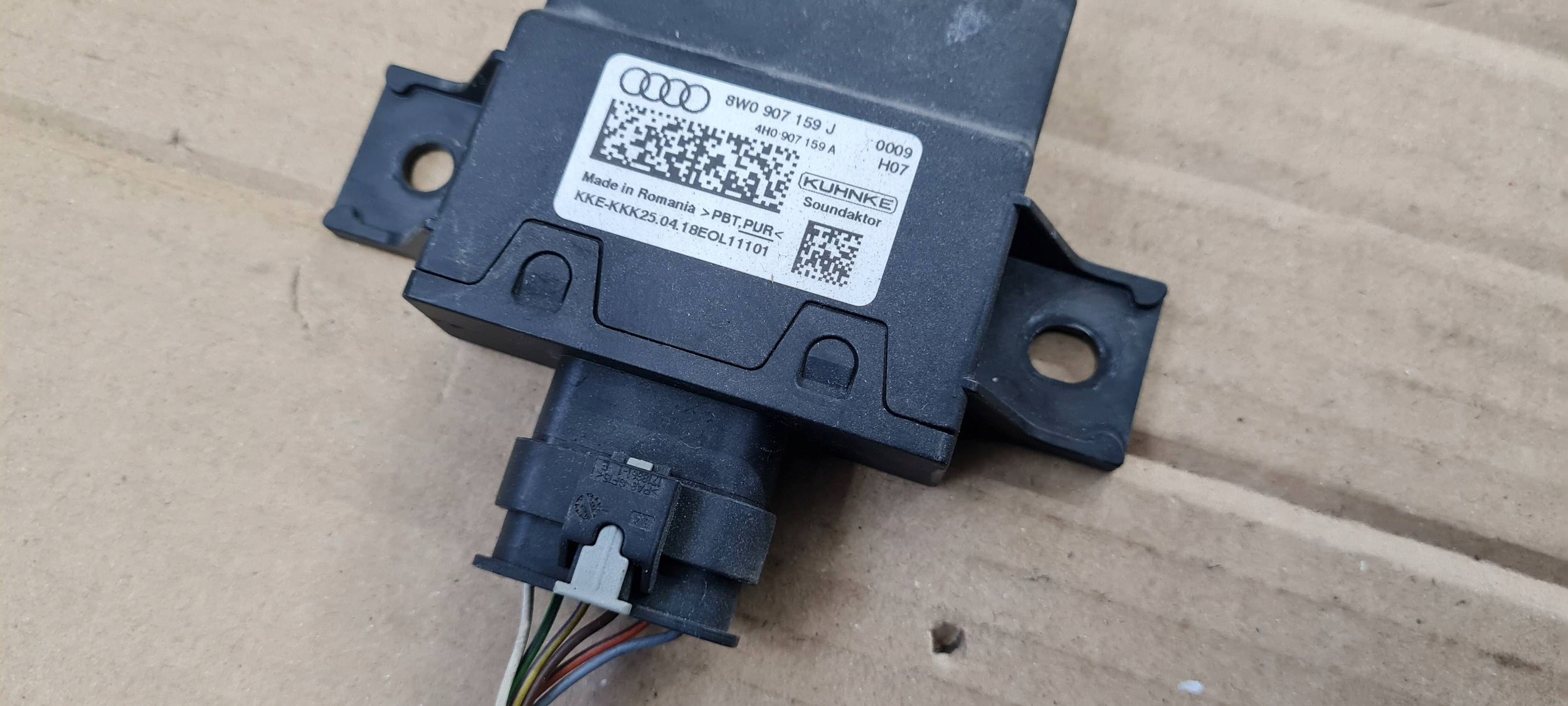 S5 8W A5 module control unit DZWIEKU connecting spoiler 8W0907159J A4 B9 8W