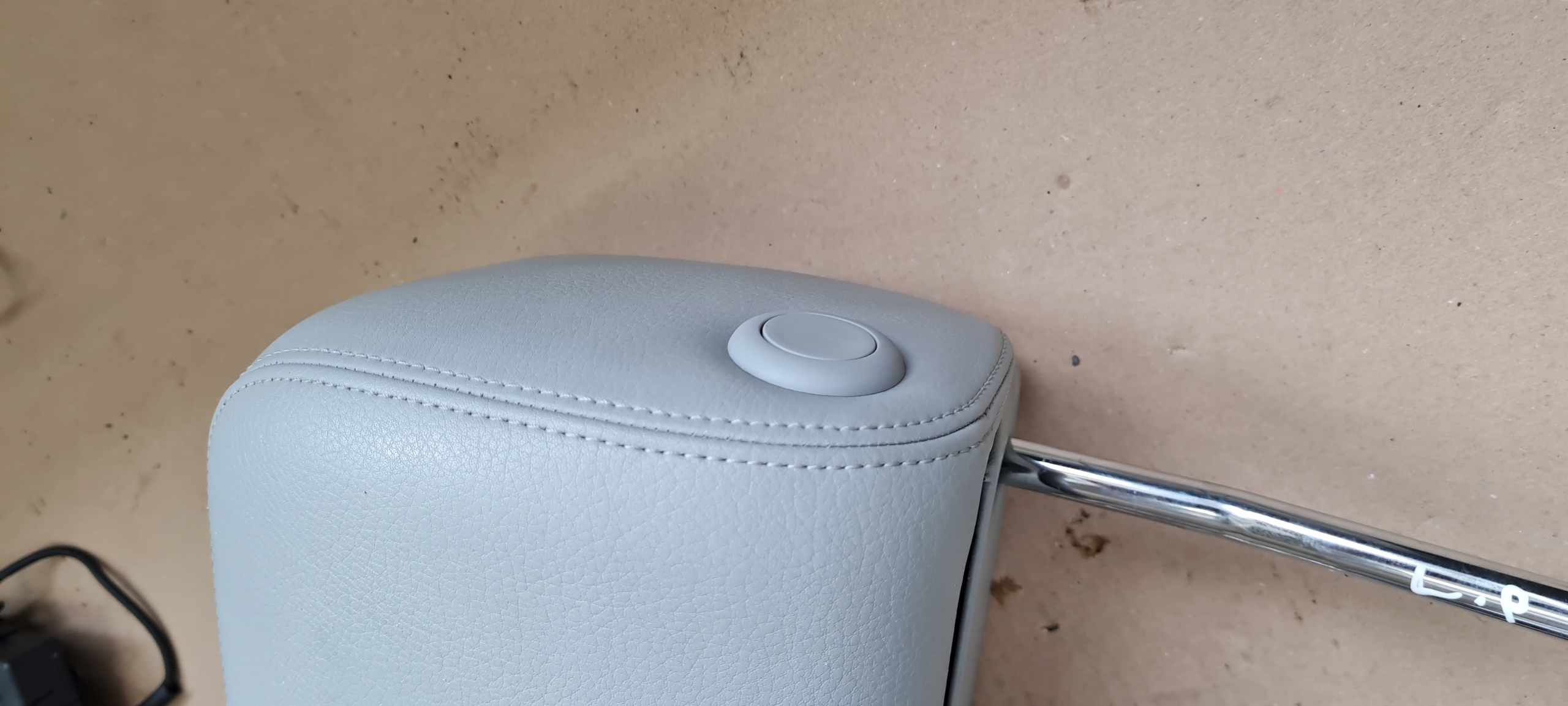 A6 C7 4G rest left front leather SLINE A7 4G TITANGRAU