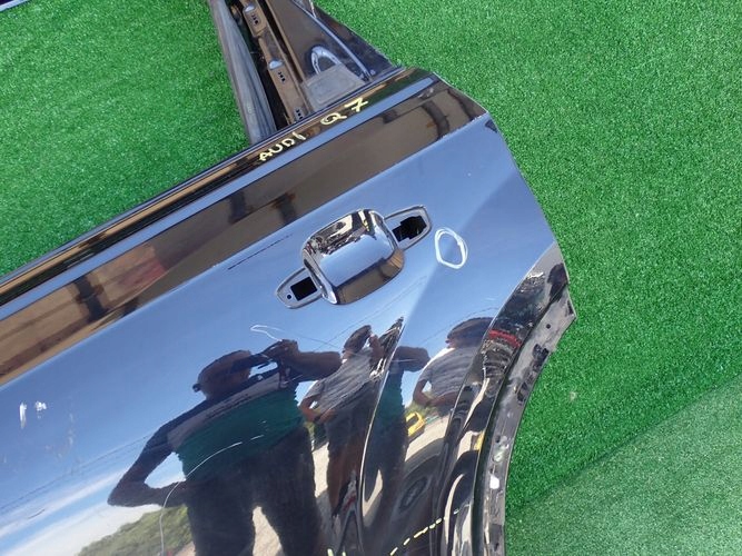 AUDI Q7 4M0 15- door left rear. rear part