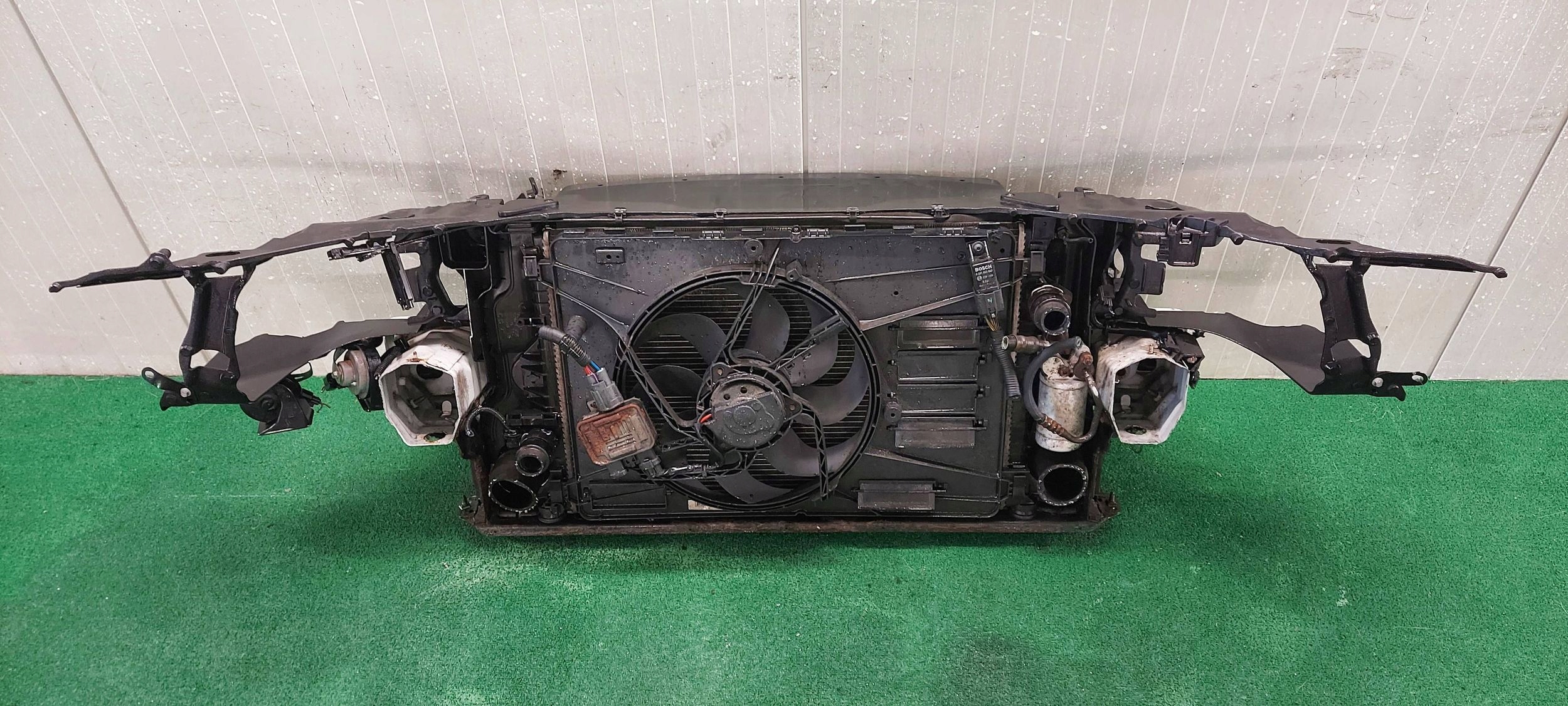 support panel for radiators VOLVO V60 S60 10-14 petrol DIESEL