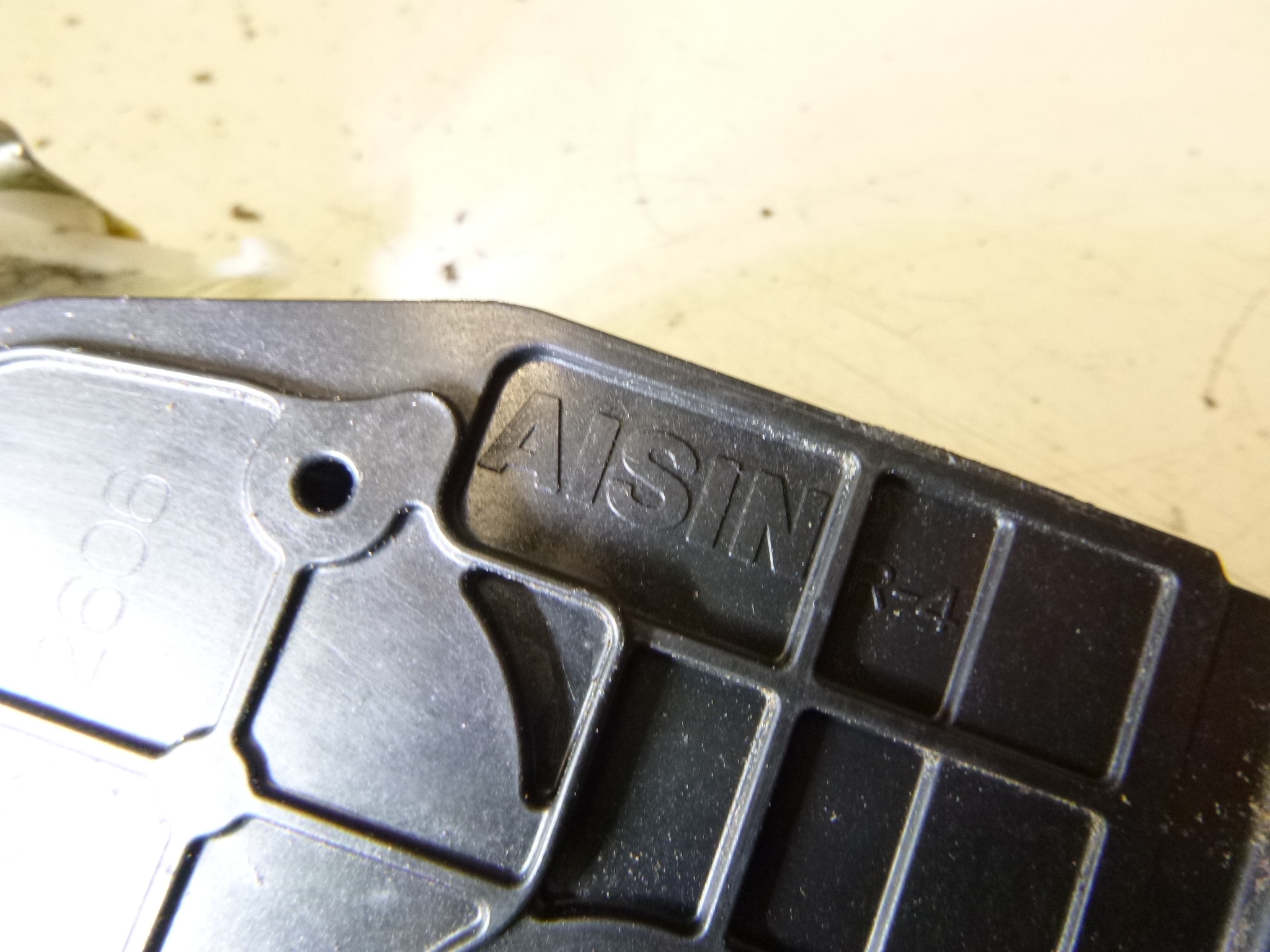 lock door front right Toyota Aygo Lift 2010r.