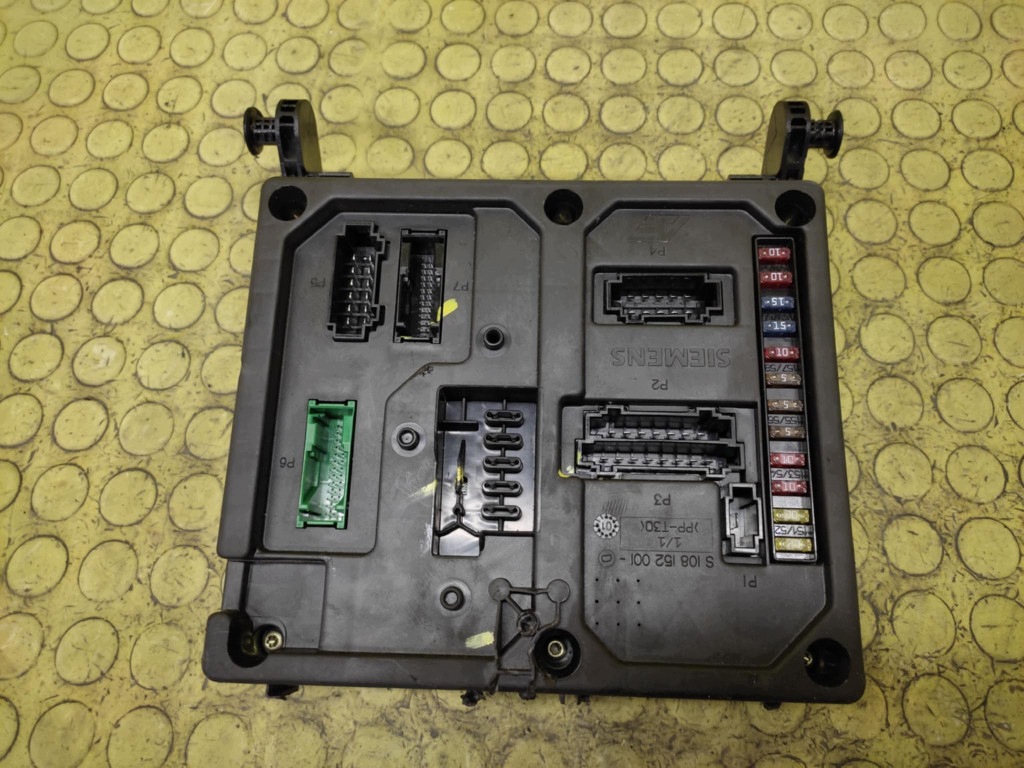 VW SHARAN and module compartment BSI 7M3962258S