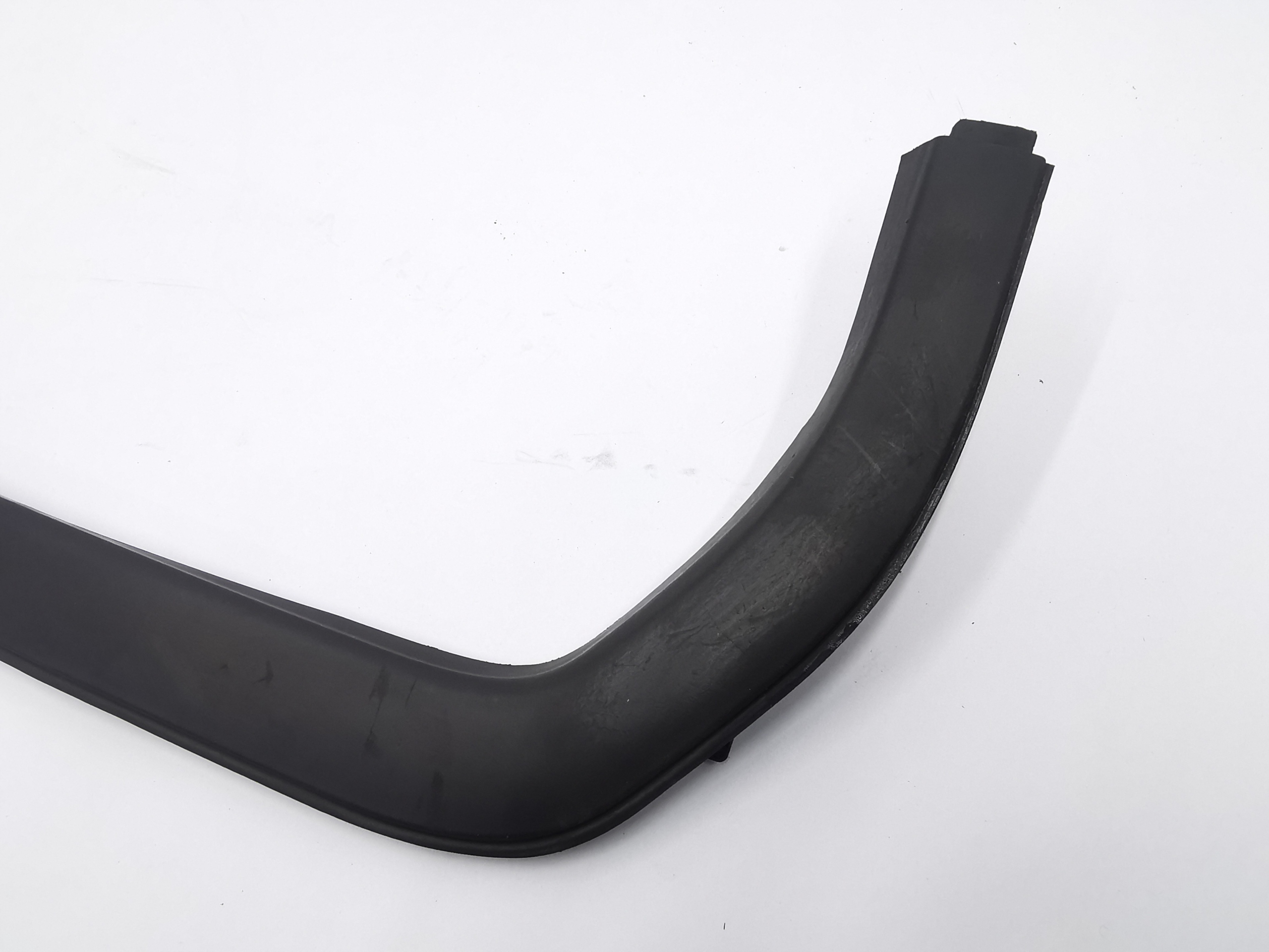 moulding door right rear part DODGE RAM 1500 / 68348688AF