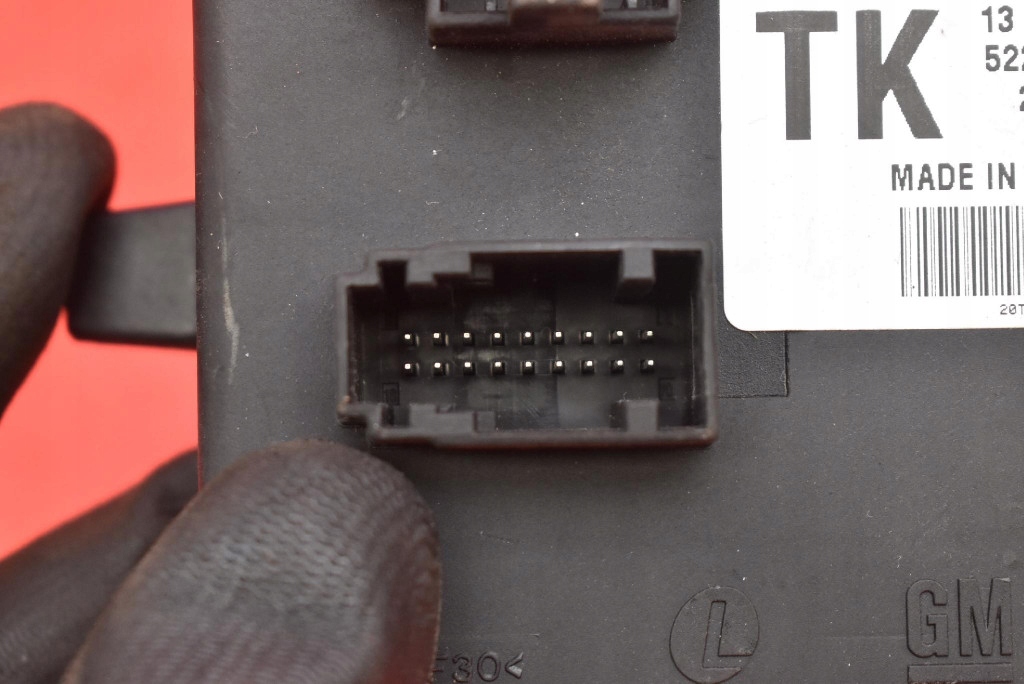 control unit module HAKA 13586468 OPEL MOKKA A 12-15