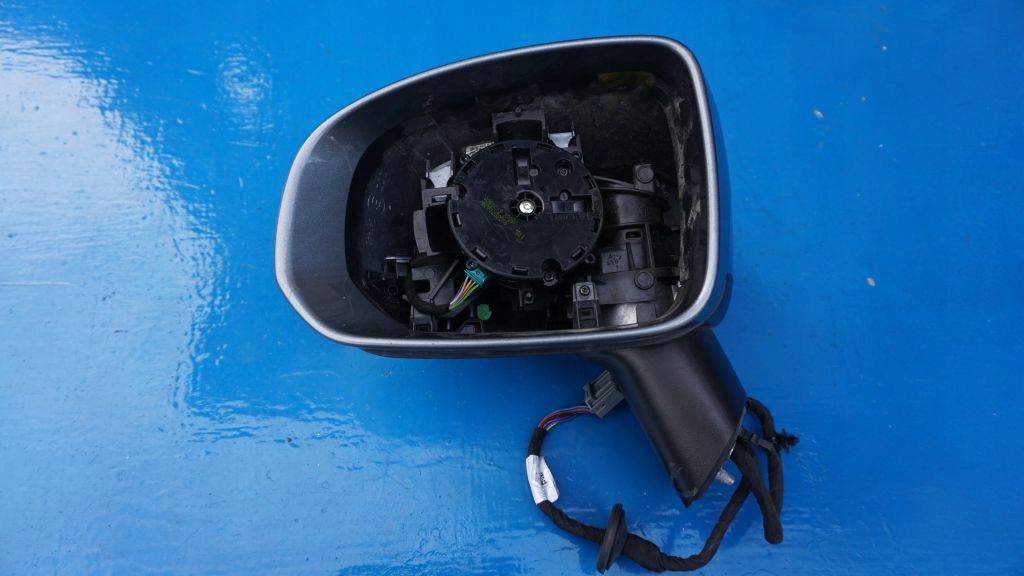 VOLVO XC60 II - mirror left 13 PIN EUR