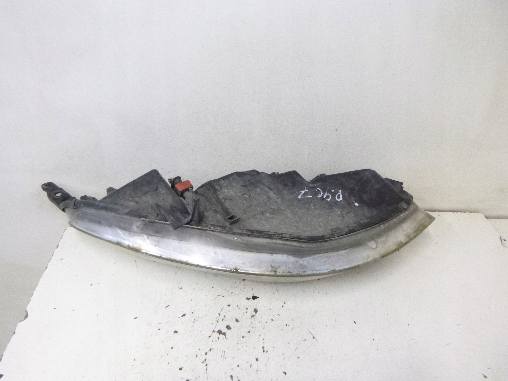 light front left Peugeot 407 2006r. 0301213201