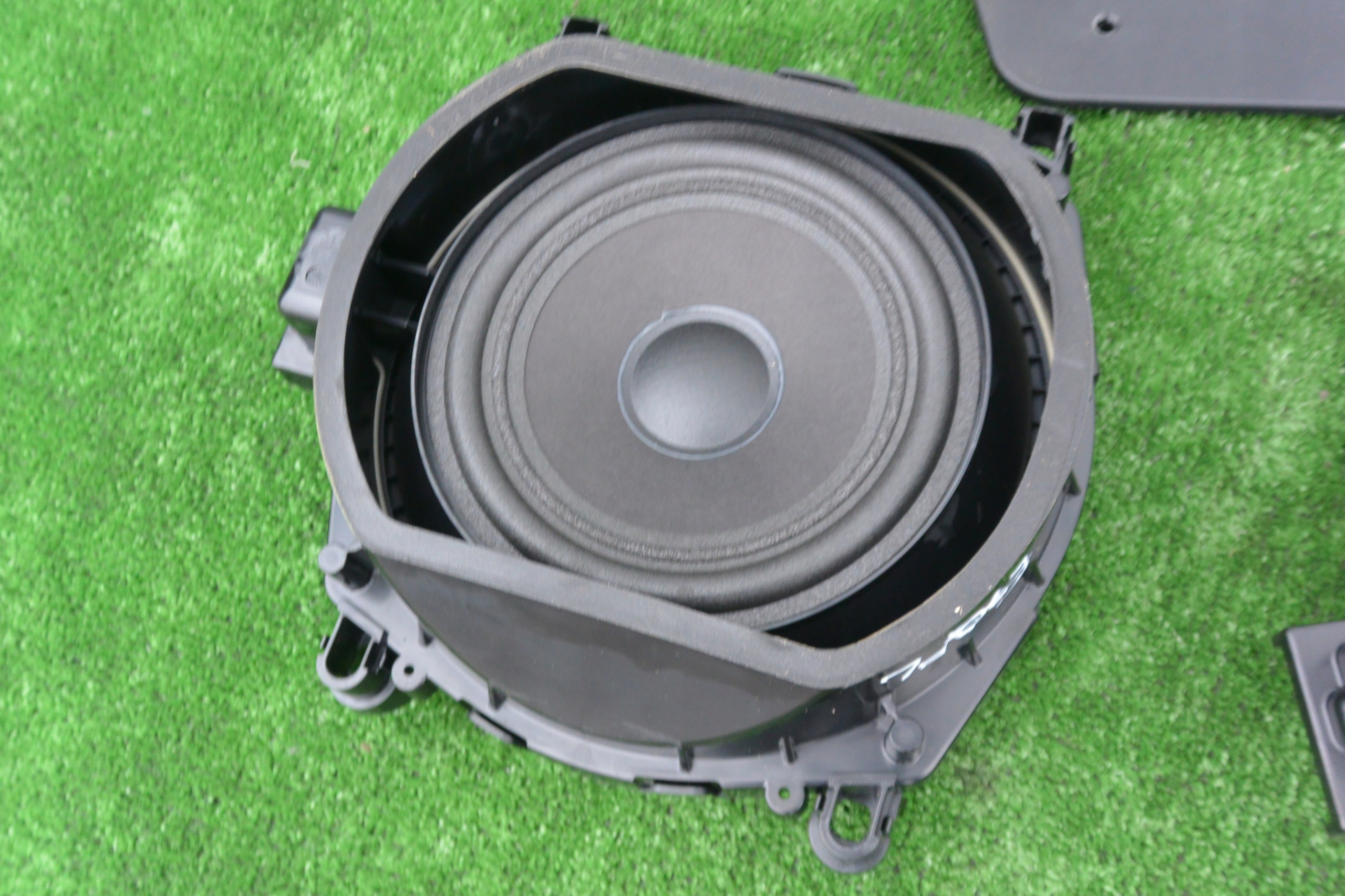 speaker NISKOTONOWY KPL BMW X5 X6 E70 E71 LIFT