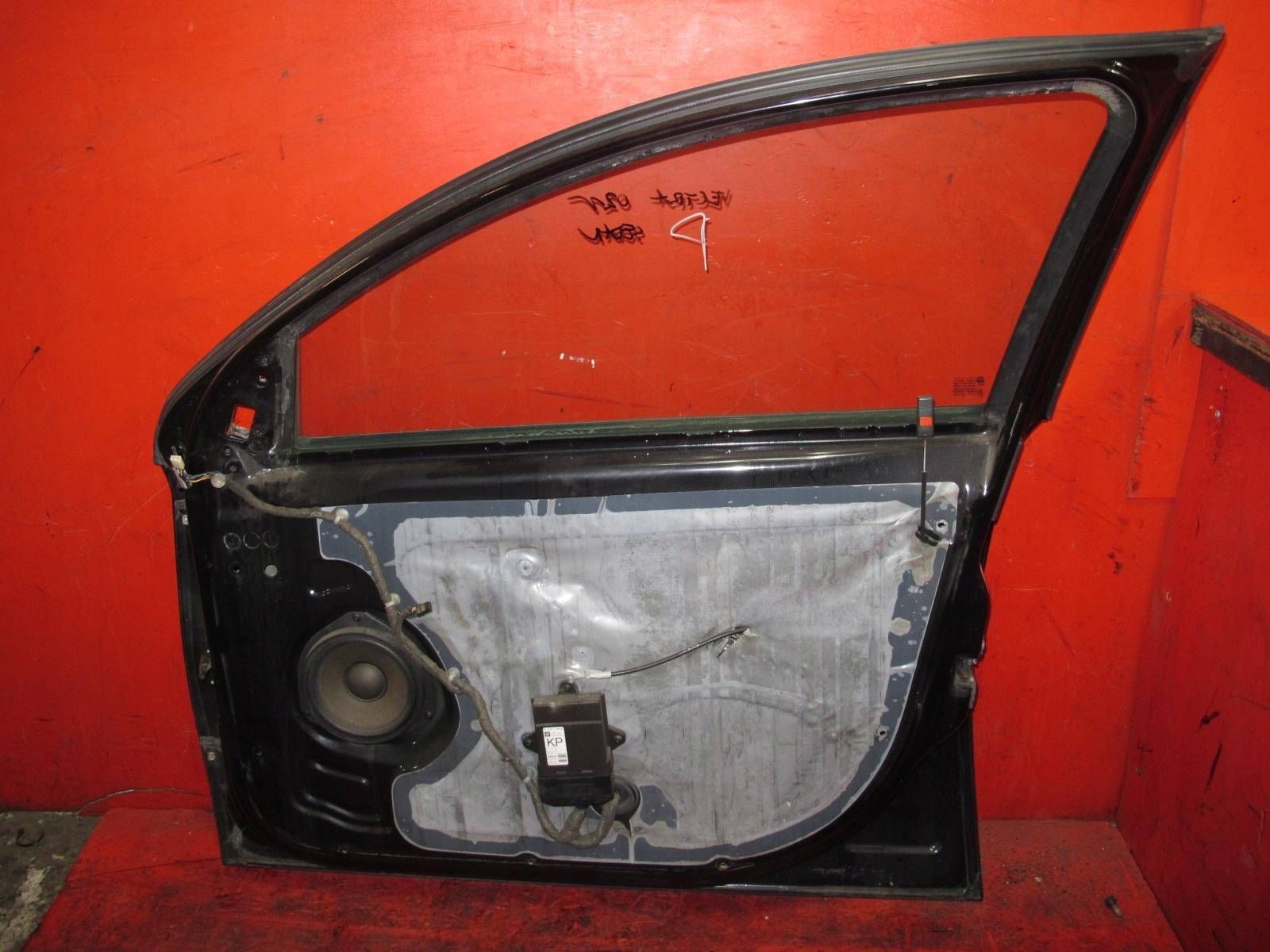 OPEL VECTRA C 02- door right front front black, Z20R