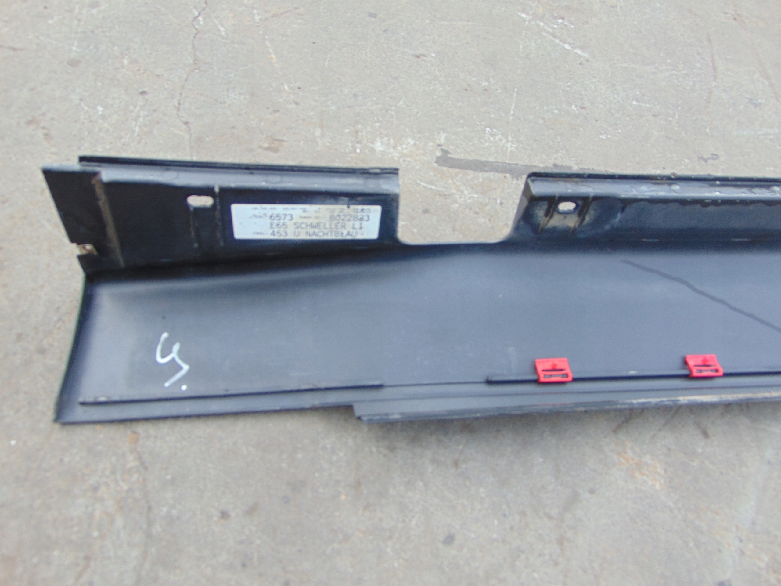BMW 7 E65 moulding cap threshold left NACHTBLAU METALLIC 490