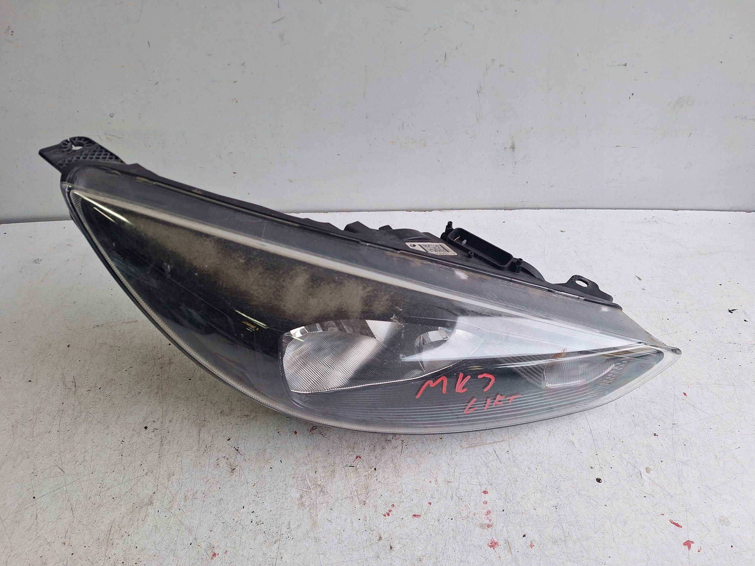 FORD FOCUS MK3 LIFT 14-18 light right UK-ANGLIK