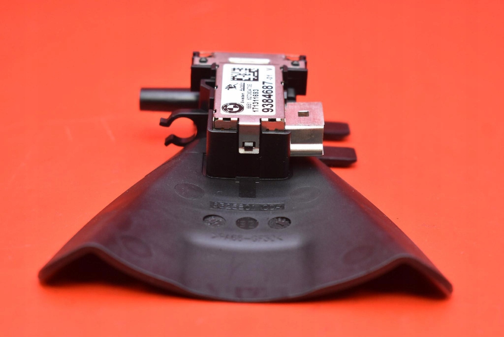 KAMERA front front 9384687 BMW F46 18-21