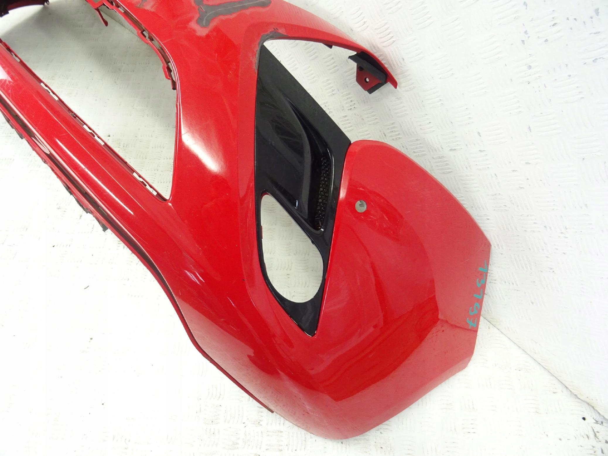 Opel Zafira III C 12-16 bumper front przedn