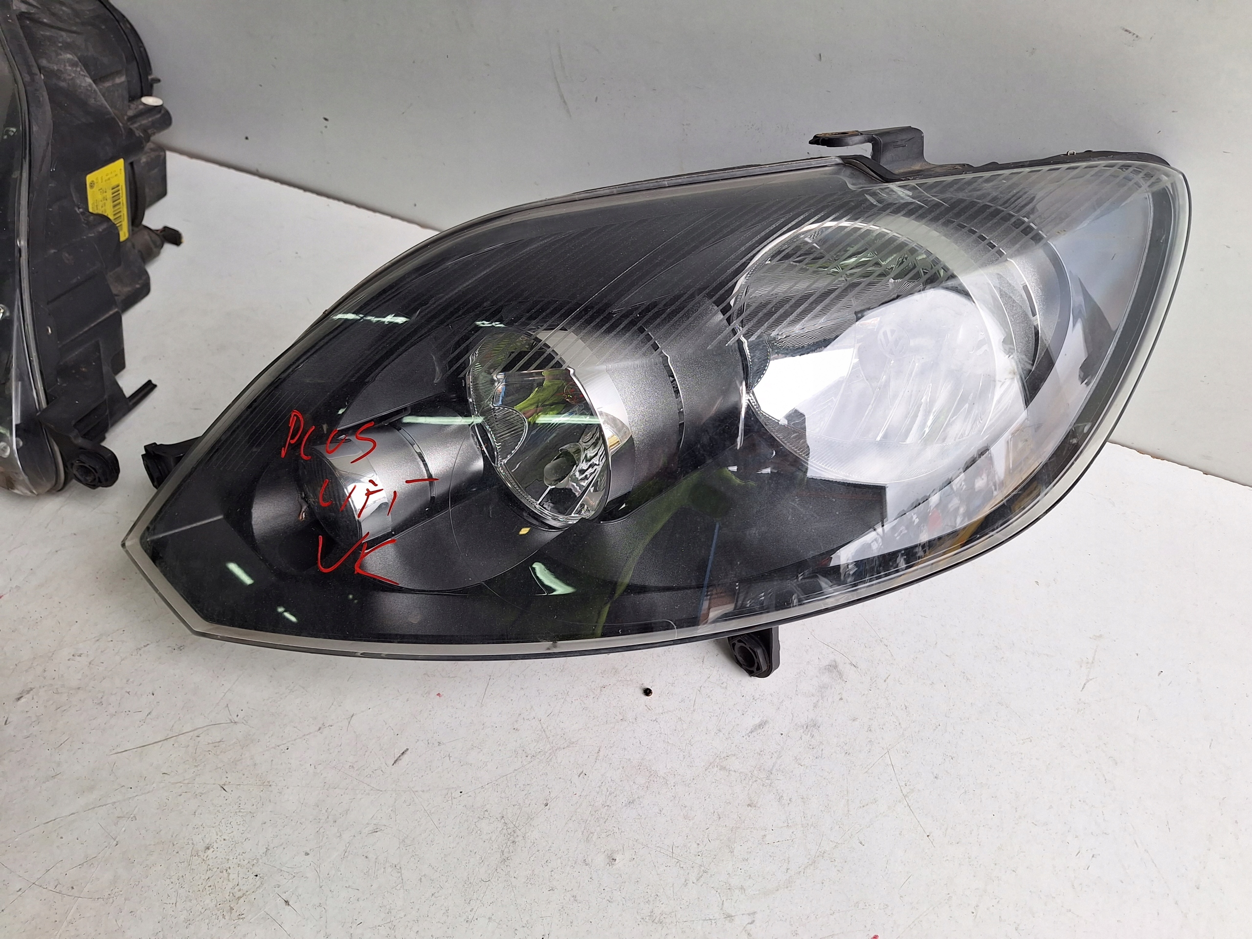 VOLKSWAGEN GOLF VI plus 10-14 light left UK