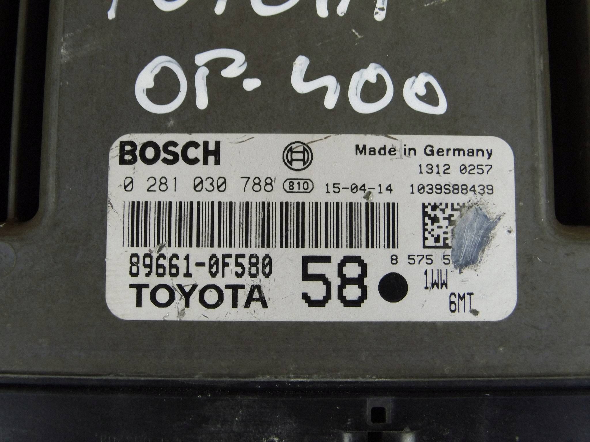 Toyota Verso 1.6 D4D module computer control unit of the engine ECU 89661-0F580