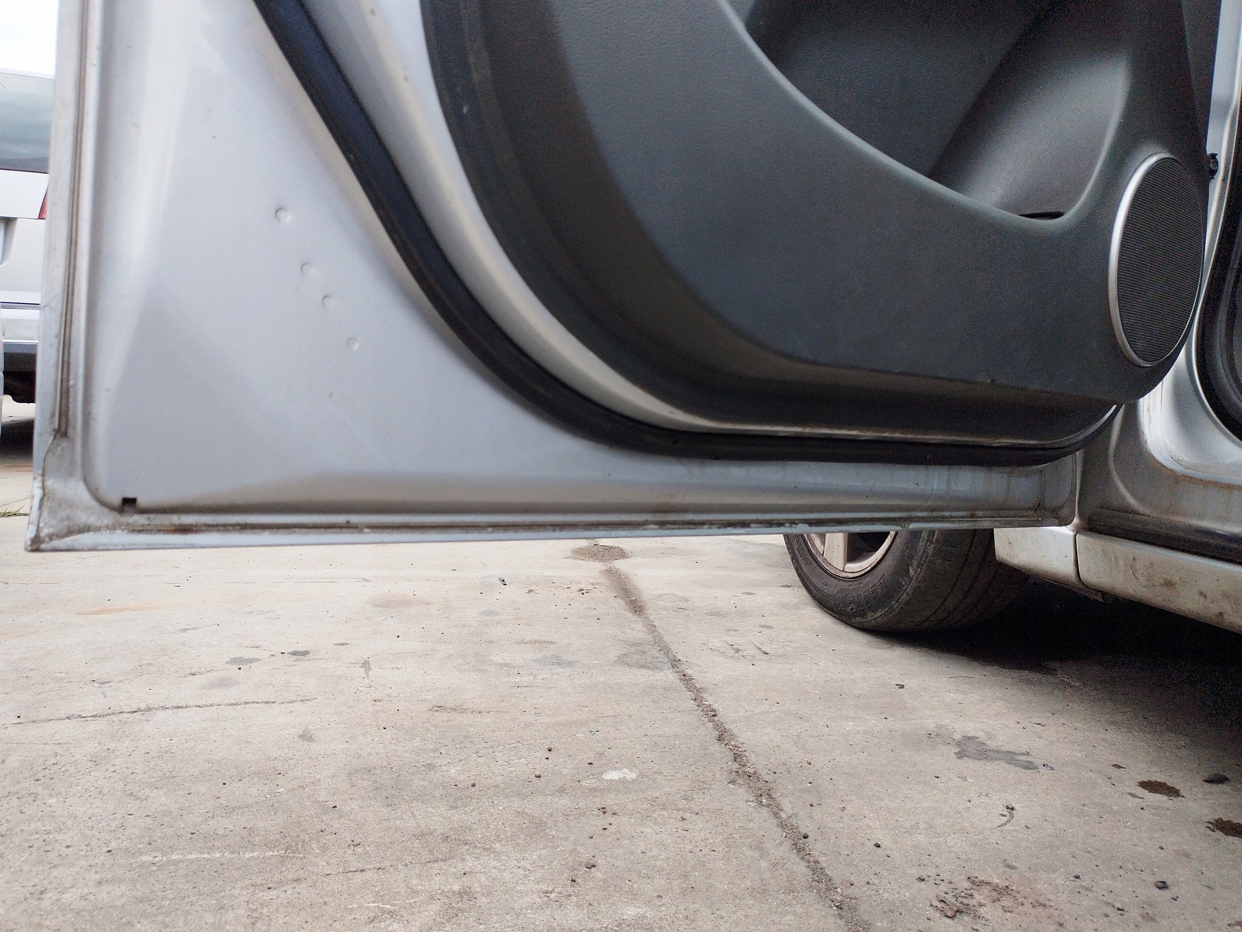 Chevrolet Cruze door left front front GCY