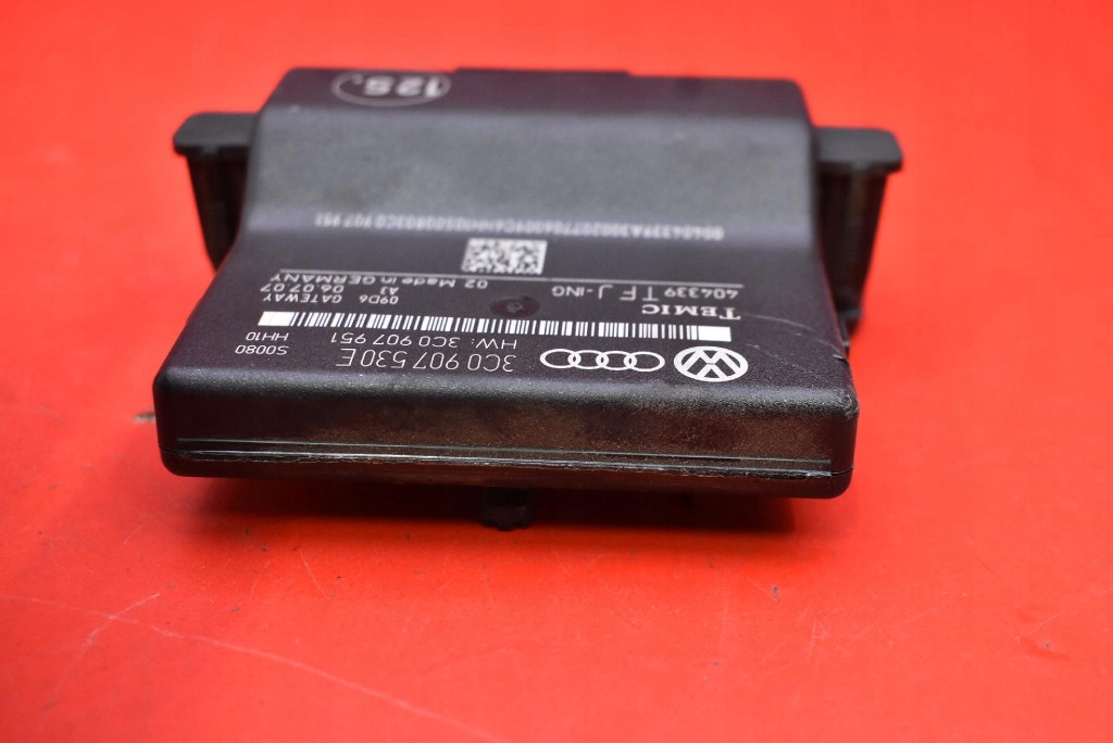 control unit module GATEWAY 3C0907530E VW PASSAT B6 2.0 TDI 140 KM 05-10