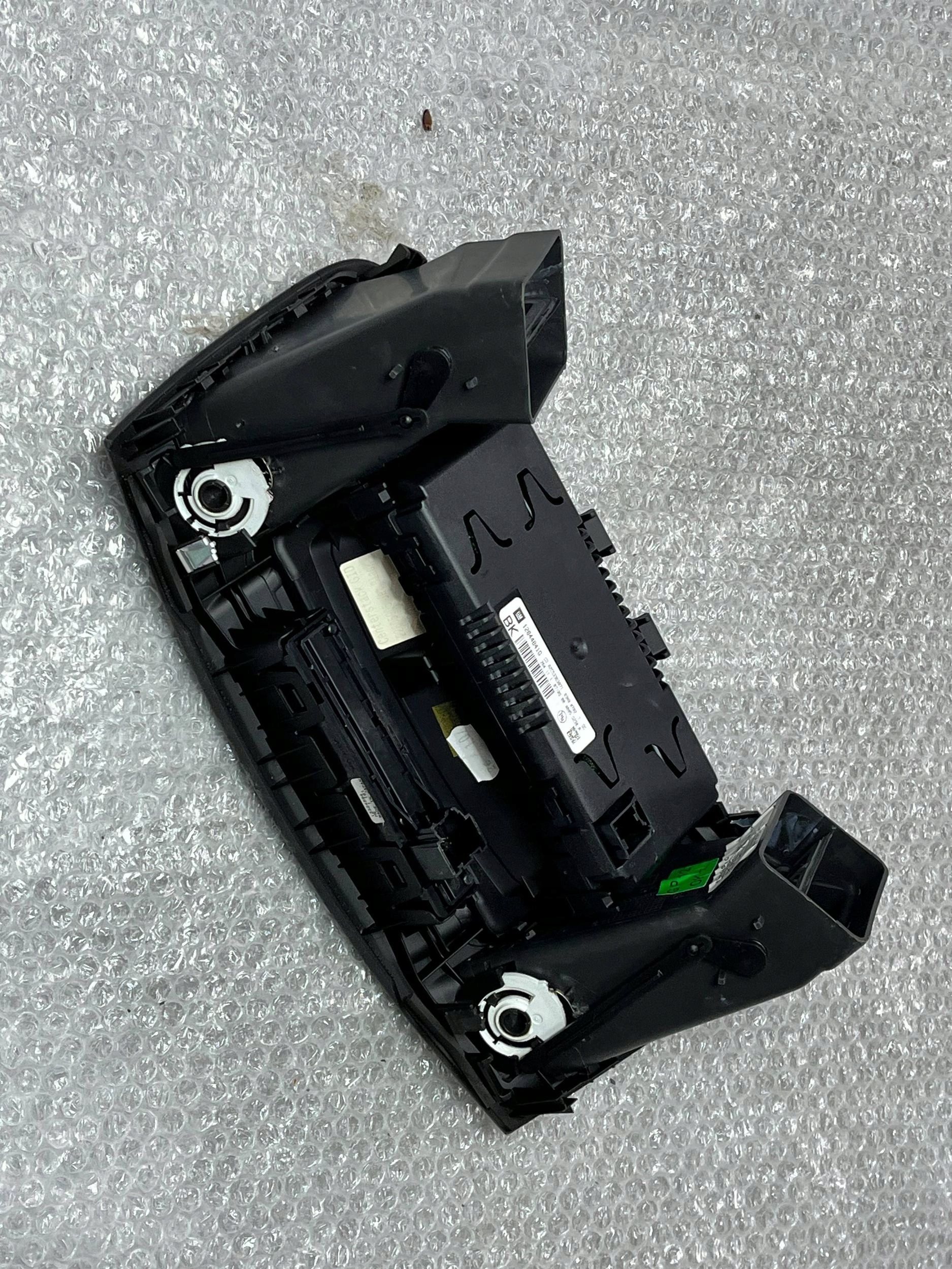 Bildschirm, panel klimaanlage Opel Insignia A 22915943