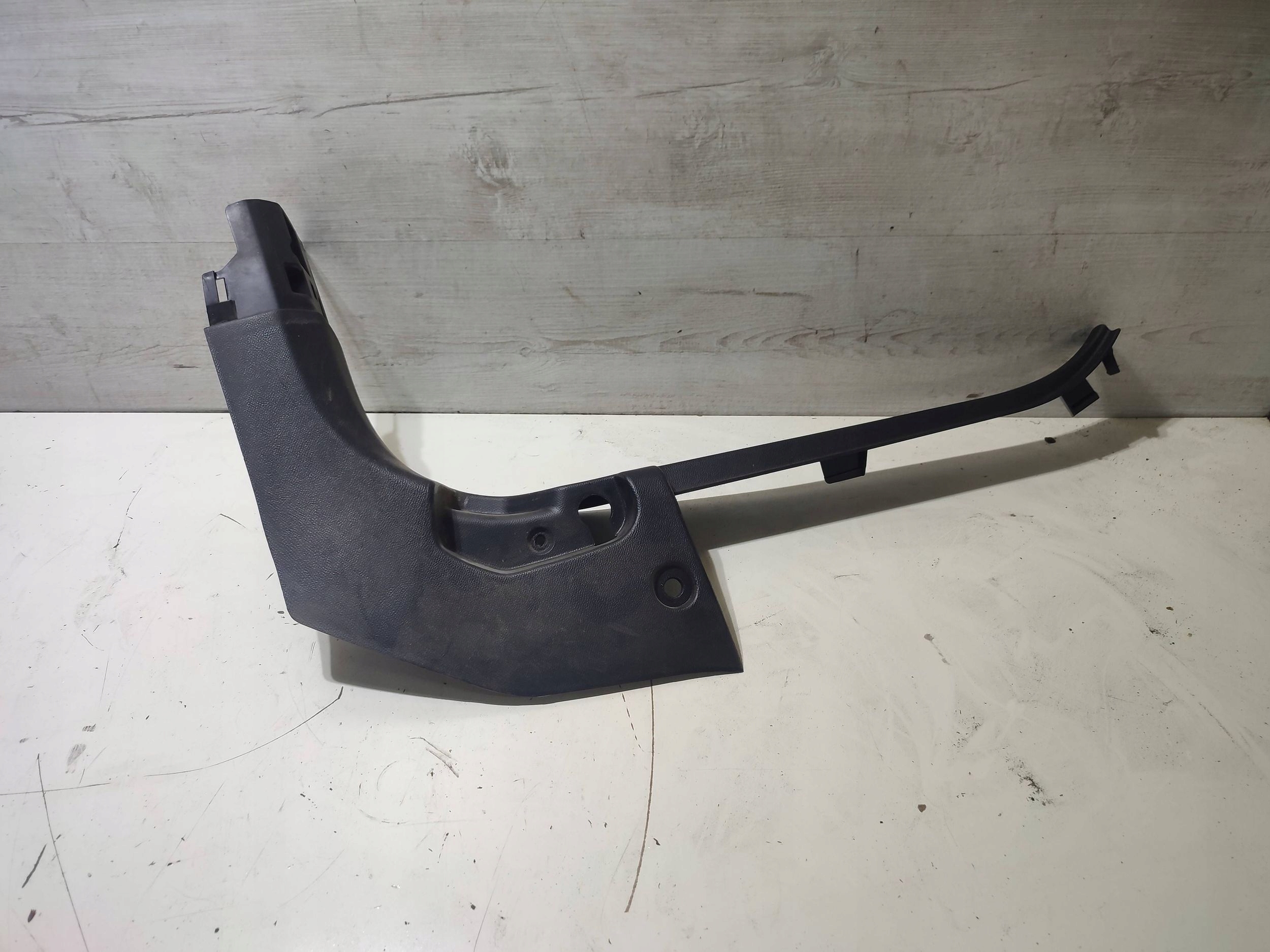 Peugeot 2008 II 2020 front side left moulding threshold front