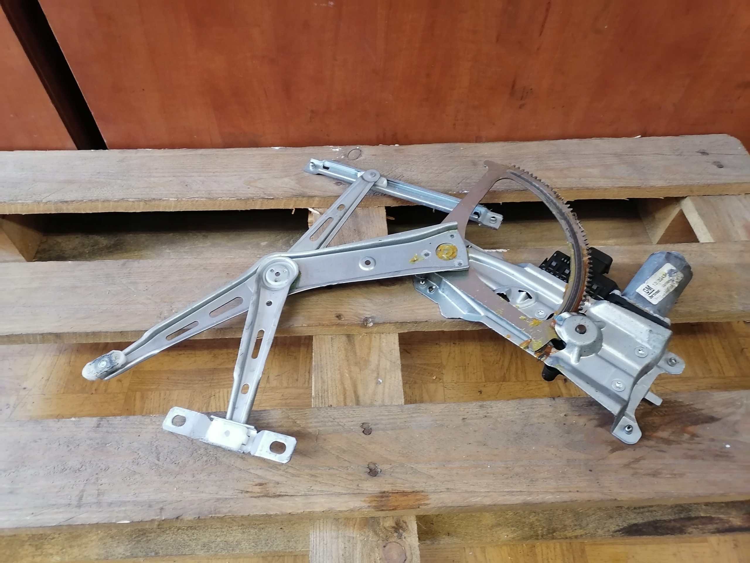 window regulator OPEL OE 13132434 ZAFIRA B