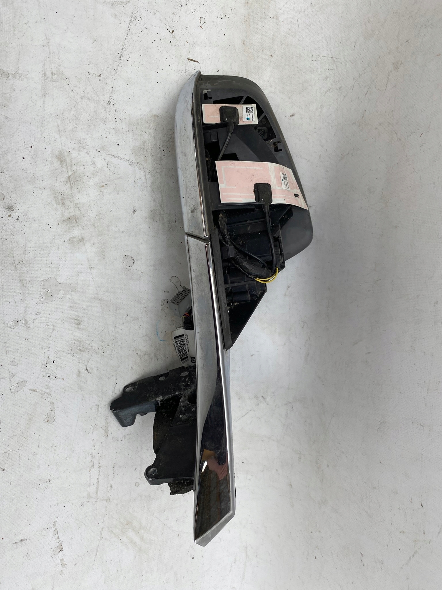 TESLA MODEL S mirror right 1041322-00-A 13PIN + 2
