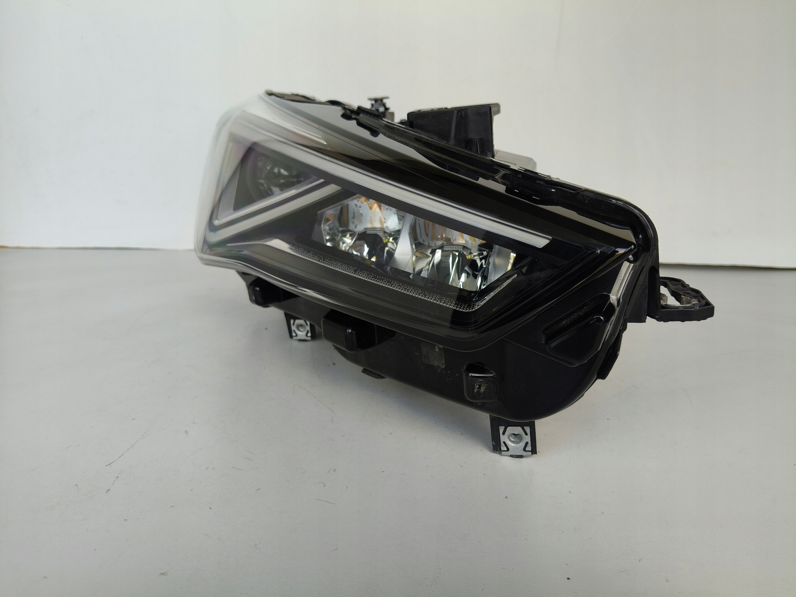 light right REFLEKTOR SEAT CUPRA FORMENTOR 5FF 20- FULL LED