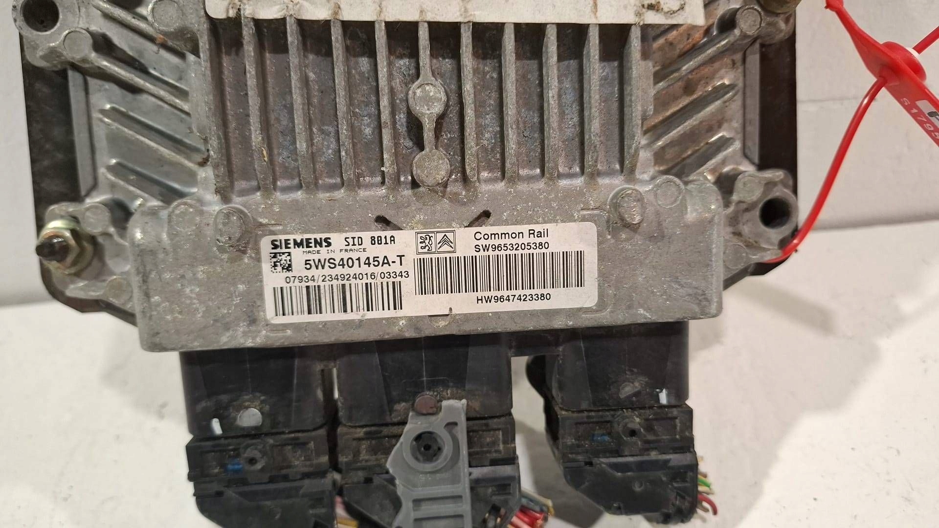 control unit of the engine computer 9653205380 Citroen Peugeot 2.0 HDI
