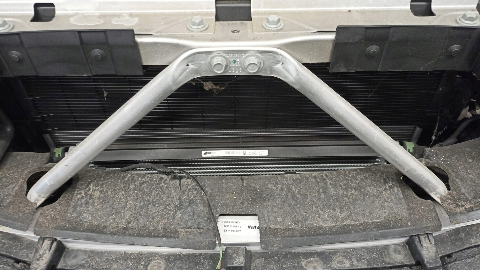 BMW 3 G20 G21 support panel for radiators radiator fan RADAR 330Xi 185KW 252KM