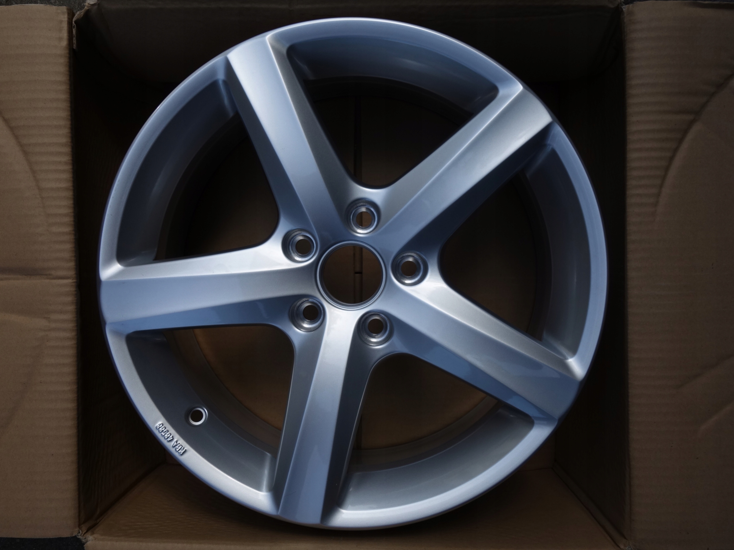 VW Scirocco PASSAT CC 1K8071497A 17'' ASPEN Model ASPEN